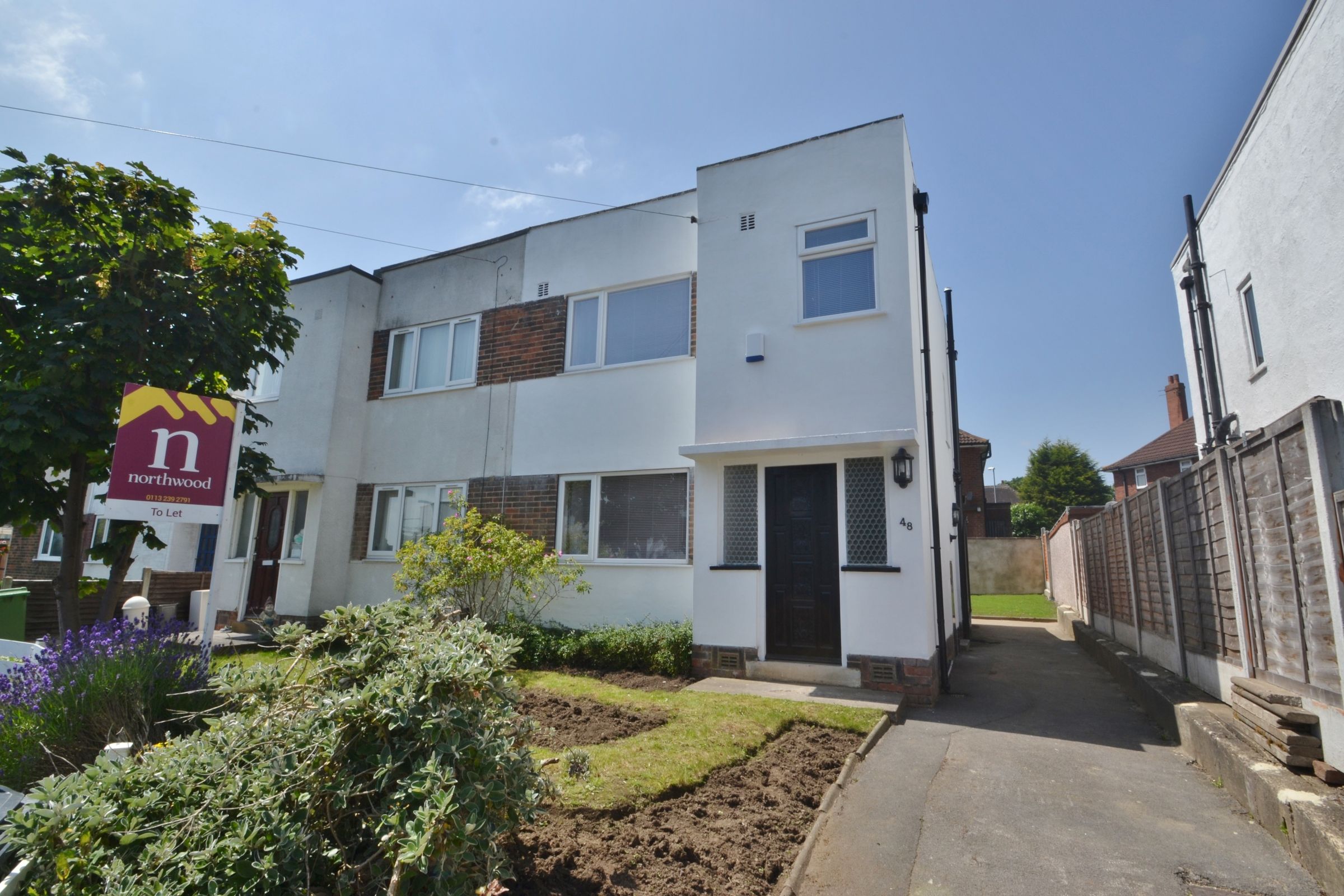 3 bed semidetached house to rent in Riviera Gardens, Chapel Allerton