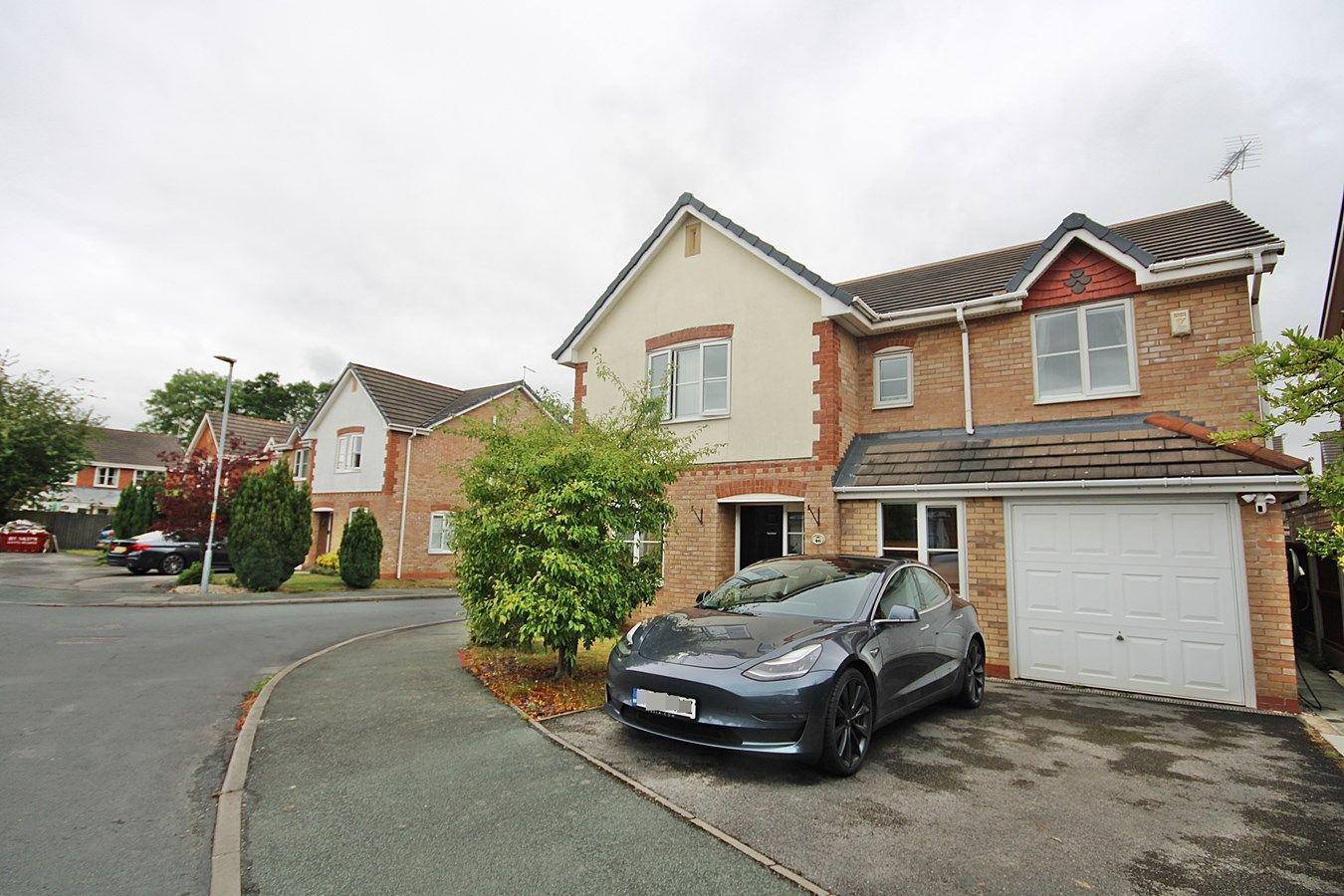 5 bed detached house to rent in Virginia Gardens, Great Sankey