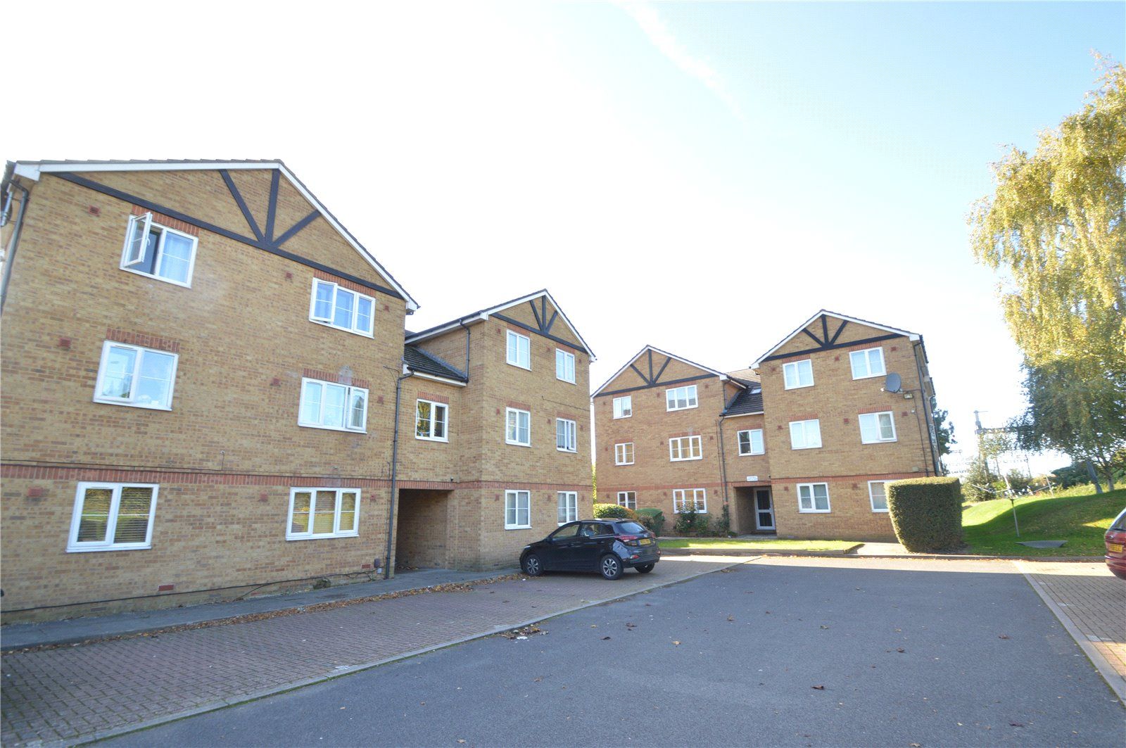1 bed flat for sale in Maplin Park, Langley, Berkshire SL3 Zoopla