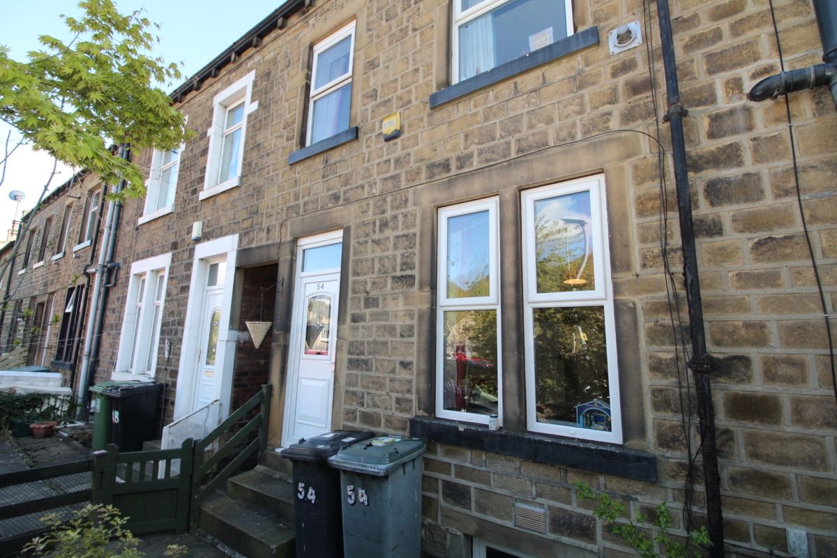 2 bed terraced house to rent in Norwood Road, Birkby, Huddersfield HD2