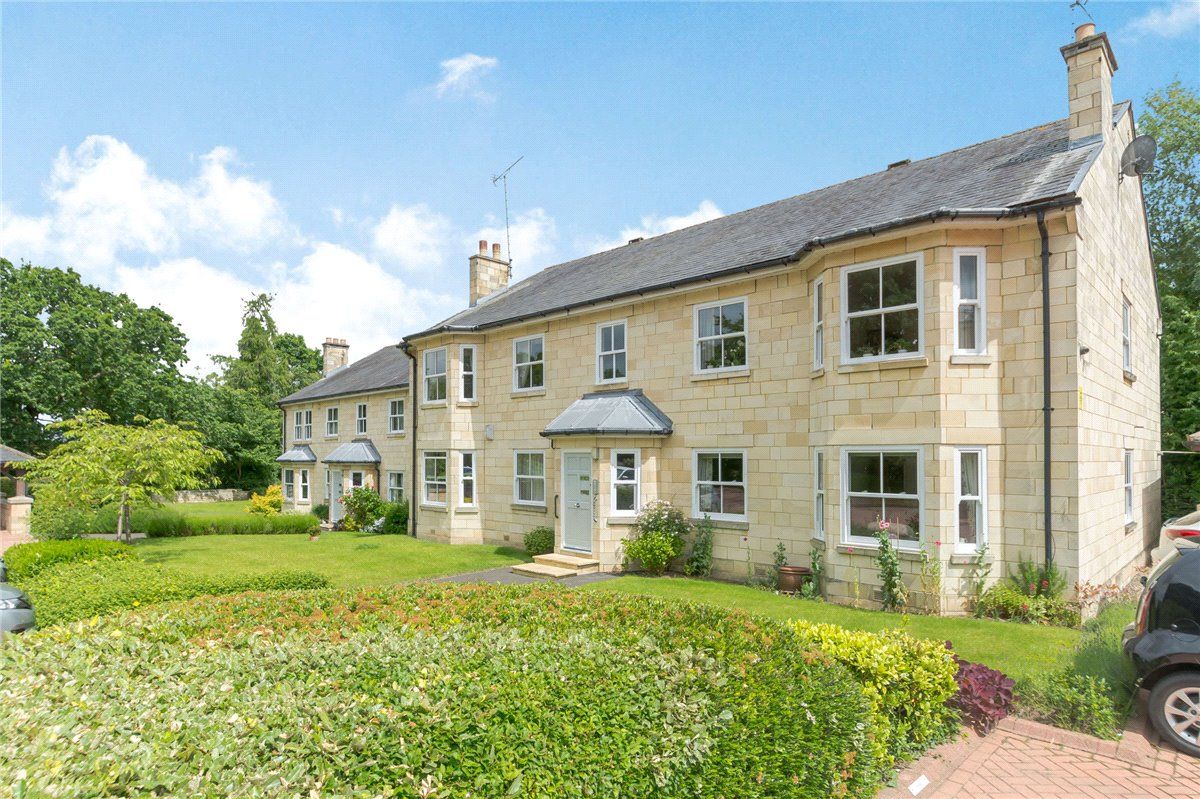 2 bed flat for sale in Riverdale Gardens, Boston Spa, Wetherby, West
