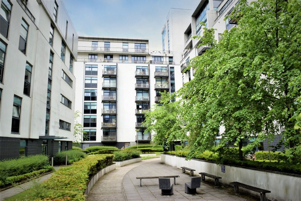 Castlebank Place, Flat 1/2, Glasgow Harbour, Glasgow G11  