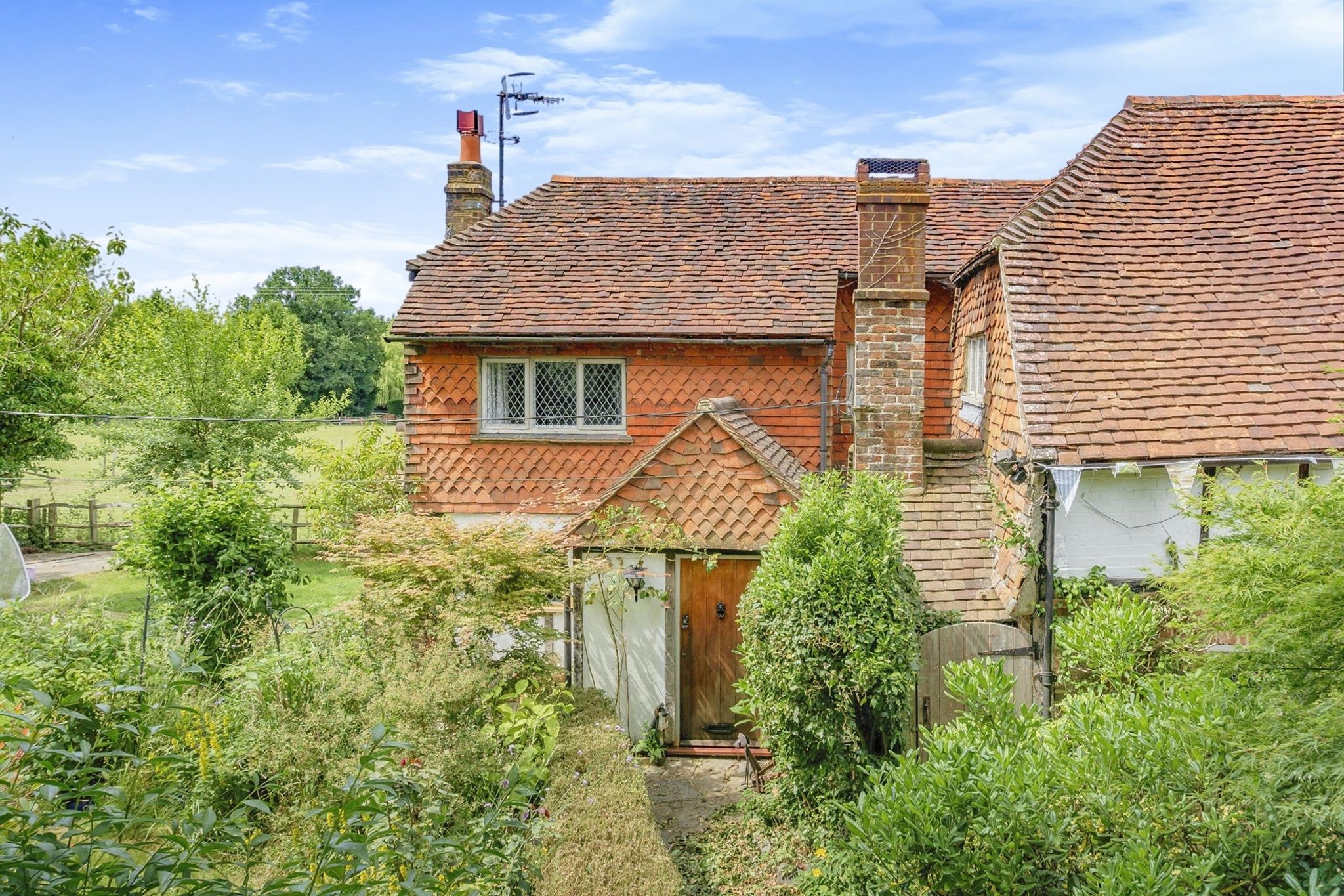 2 bed property for sale in Rosemary Lane, Charlwood, Horley RH6 Zoopla