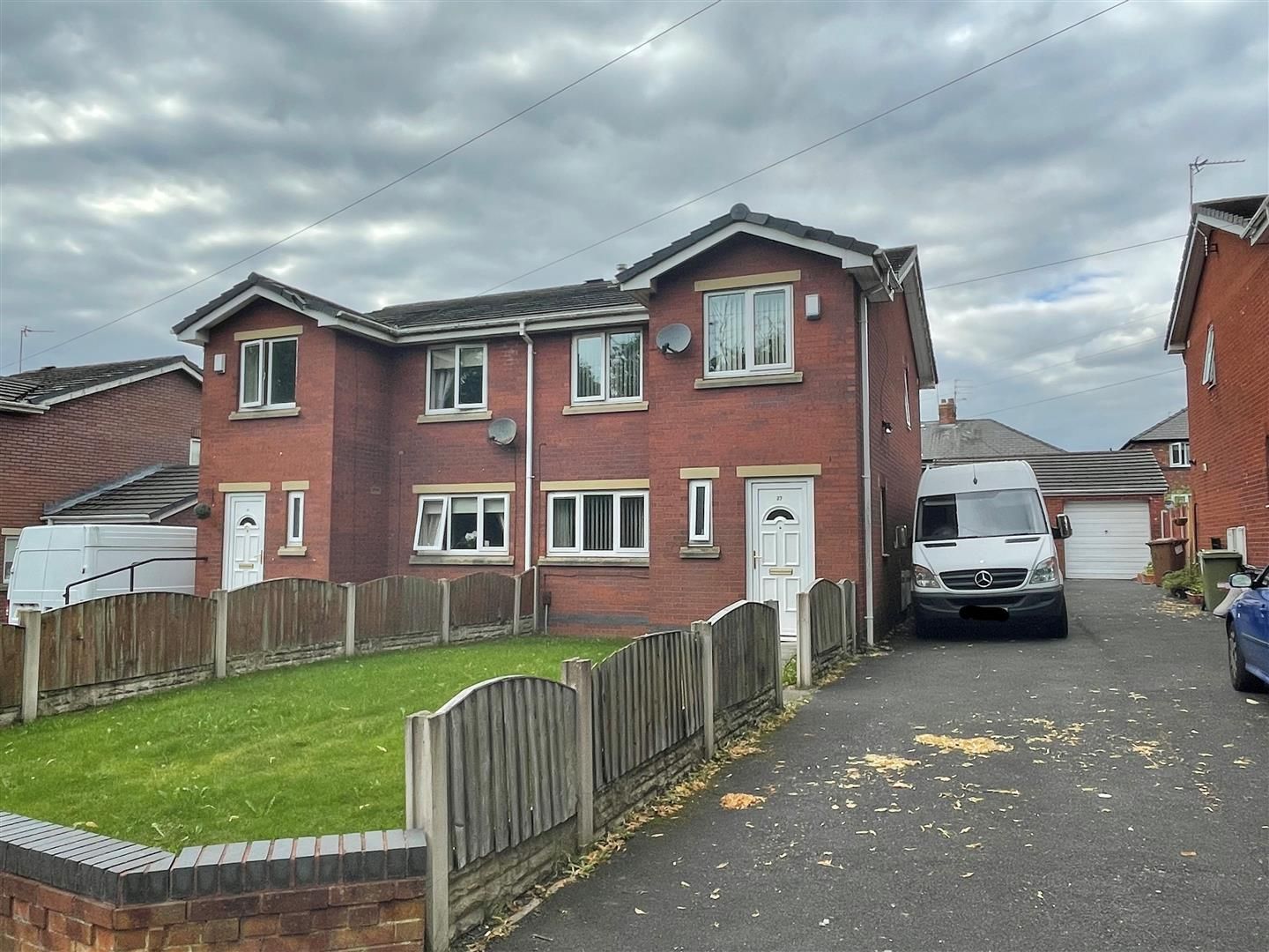 3 bed semidetached house for sale in Ullswater Avenue, Carr Mill, 7