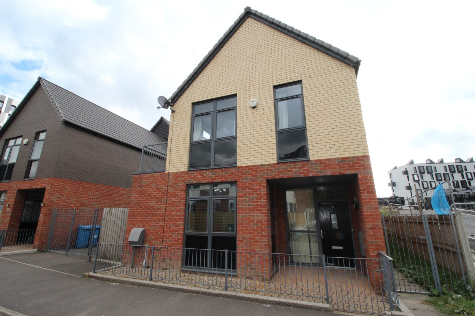 Coppersmith Road, Manchester, Greater Manchester M4  