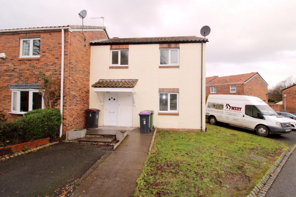 3 bed end terrace house to rent in Chepstow Drive, Leegomery TF1 Zoopla