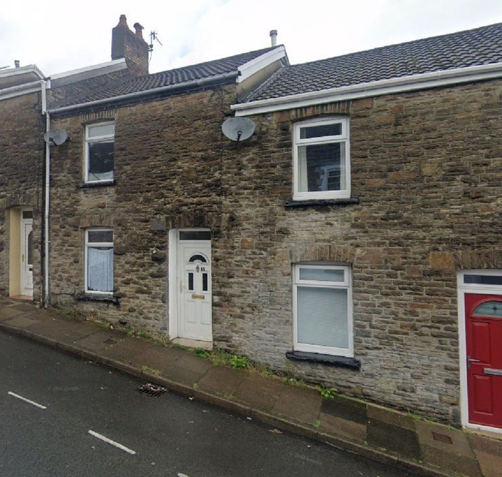 3 bed terraced house for sale in Heolddu Road, Bargoed CF81 Zoopla