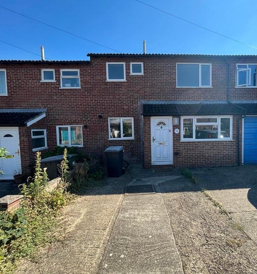3 bed terraced house for sale in Ullswater Close, Thatcham RG19 Zoopla