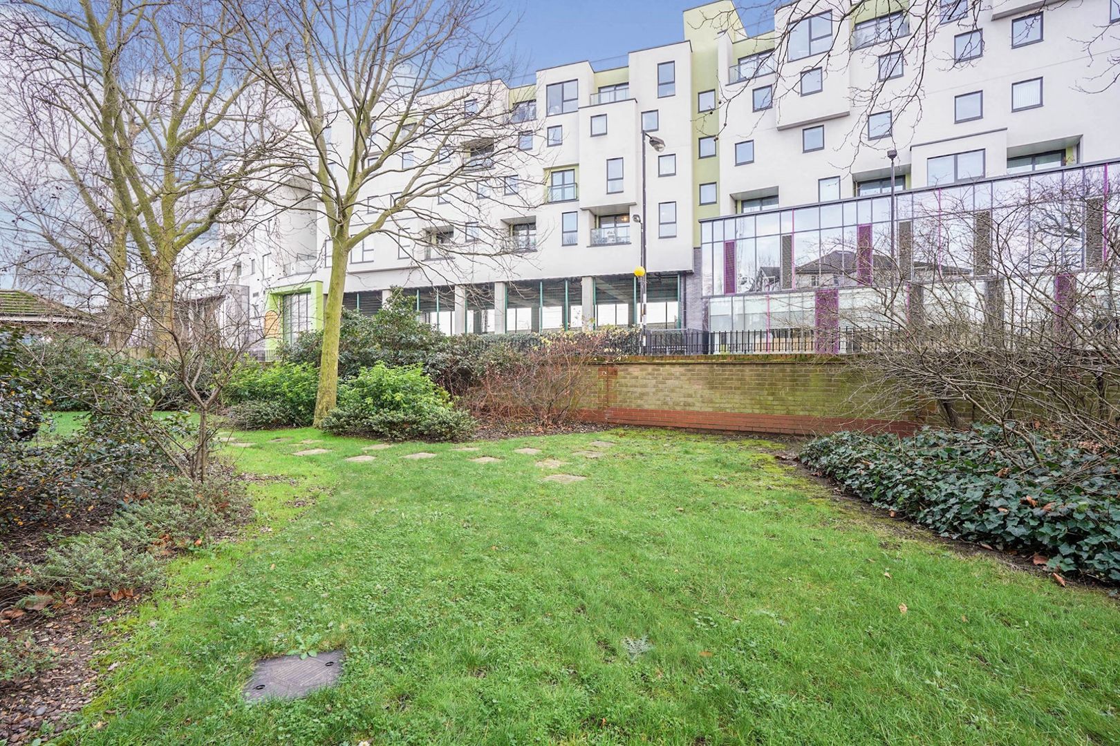 17 Culloden Close, London SE16