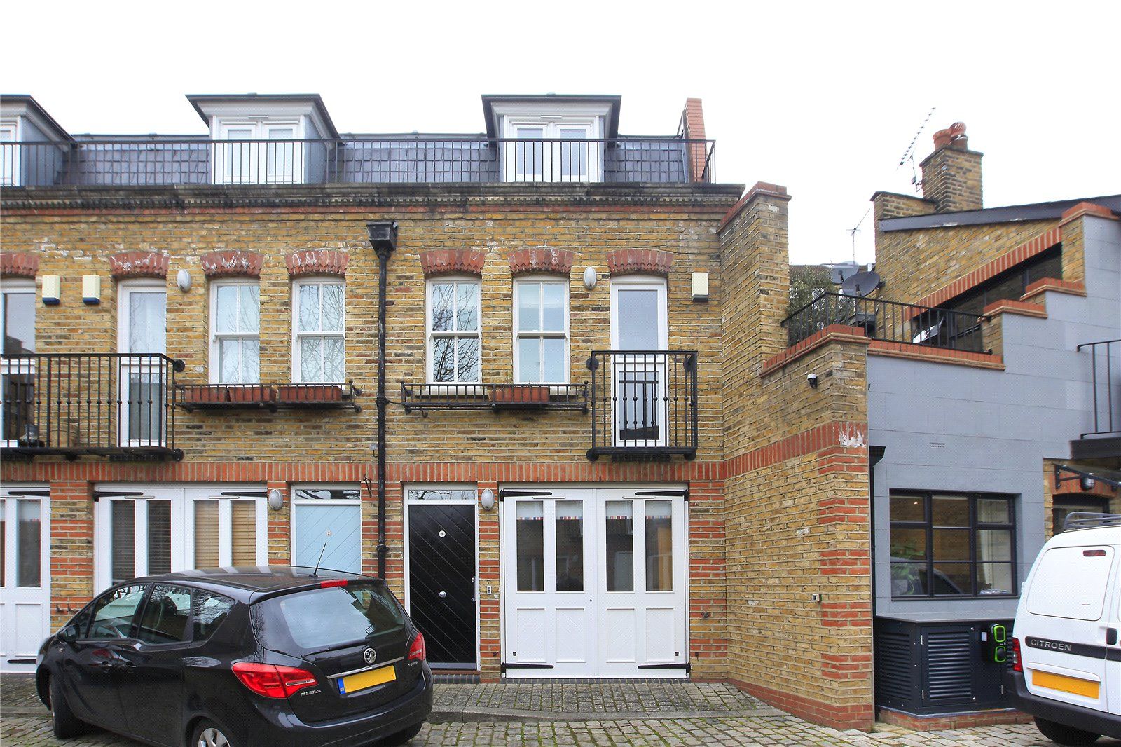 Royal Duchess Mews, Dinsmore Road, London SW12  