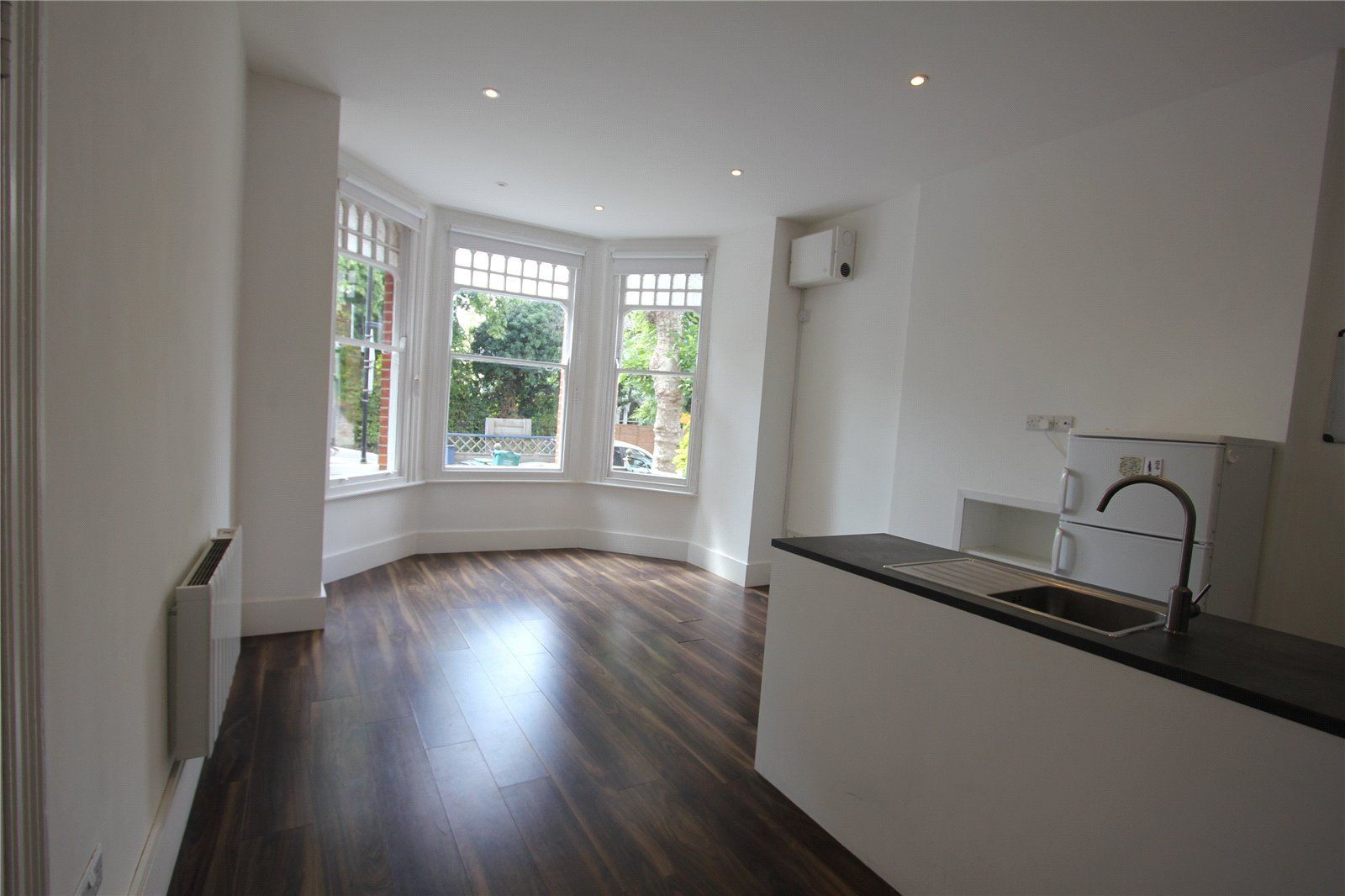 1 bed flat to rent in Tetherdown, Muswell Hill, London, Greater London