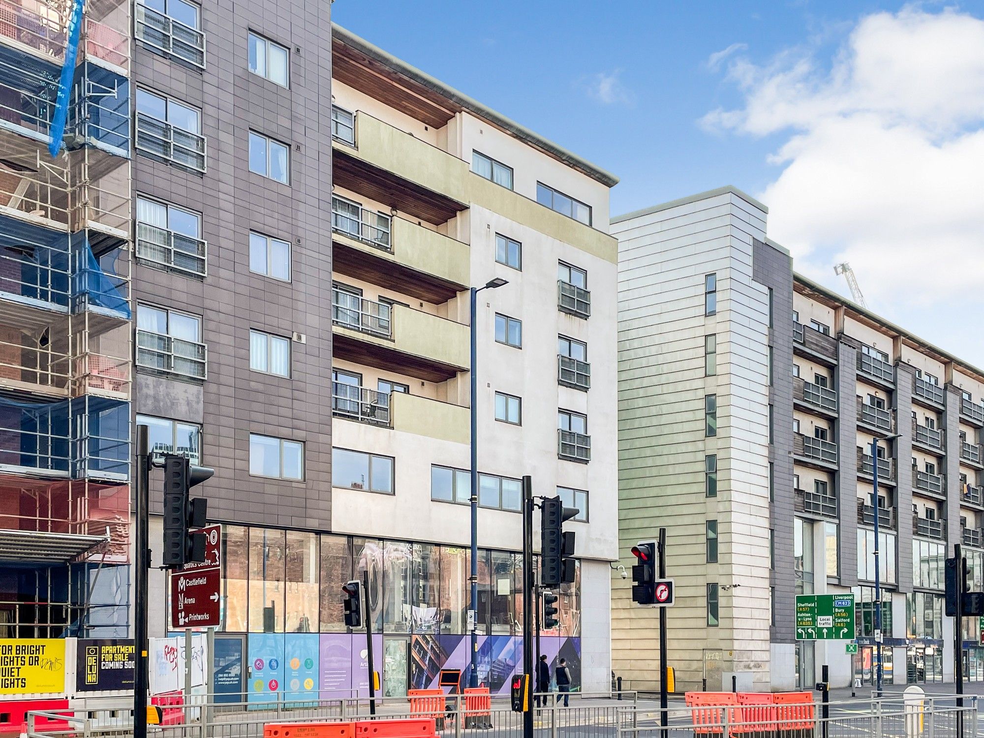 2 bed flat for sale in Oldham Road, Manchester M4 Zoopla