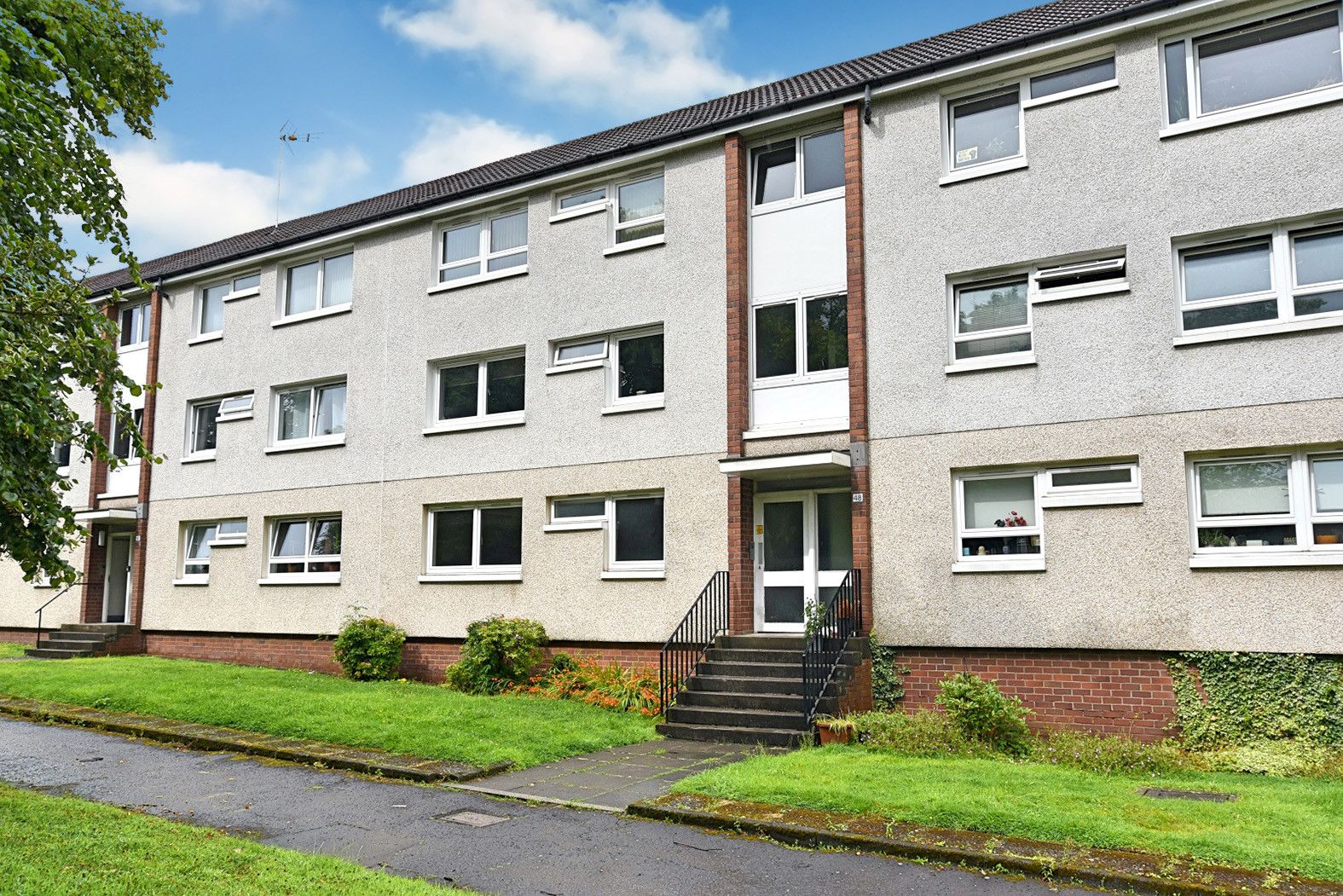 48 Maxwell Drive Glasgow G41  