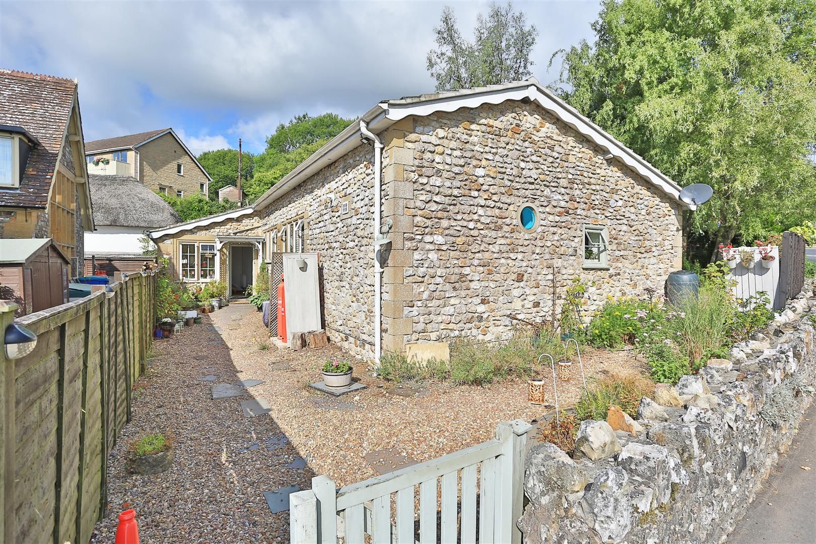 3 bed detached house for sale in Honiton EX14 Zoopla