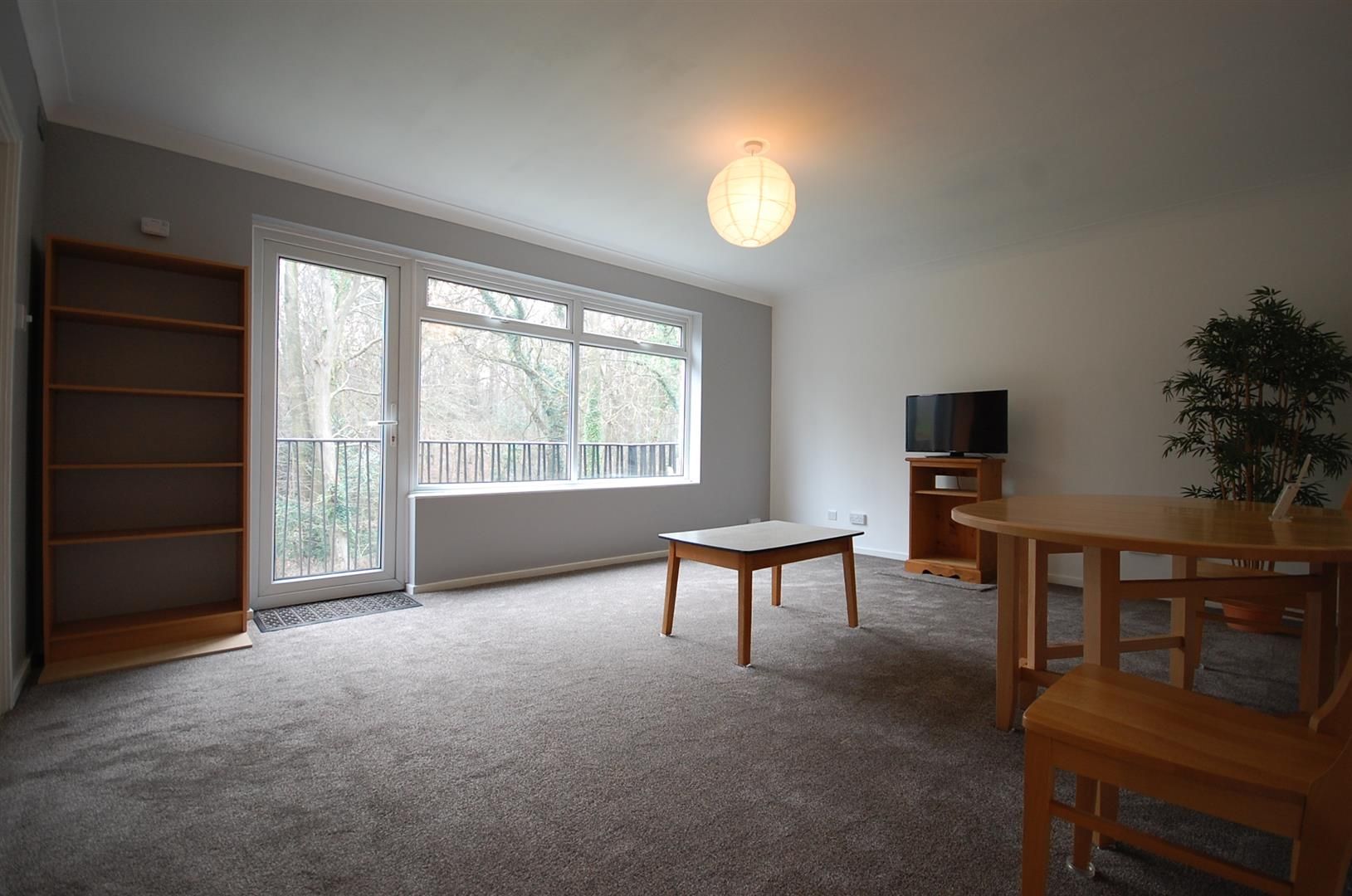 2 bed flat to rent in Dell Farm Road, Ruislip, Middlesex HA4 Zoopla