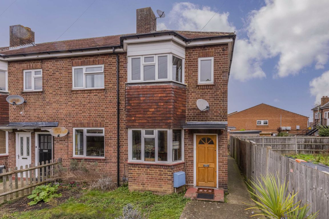 2 bed flat for sale in Brook Road, Surbiton KT6 Zoopla