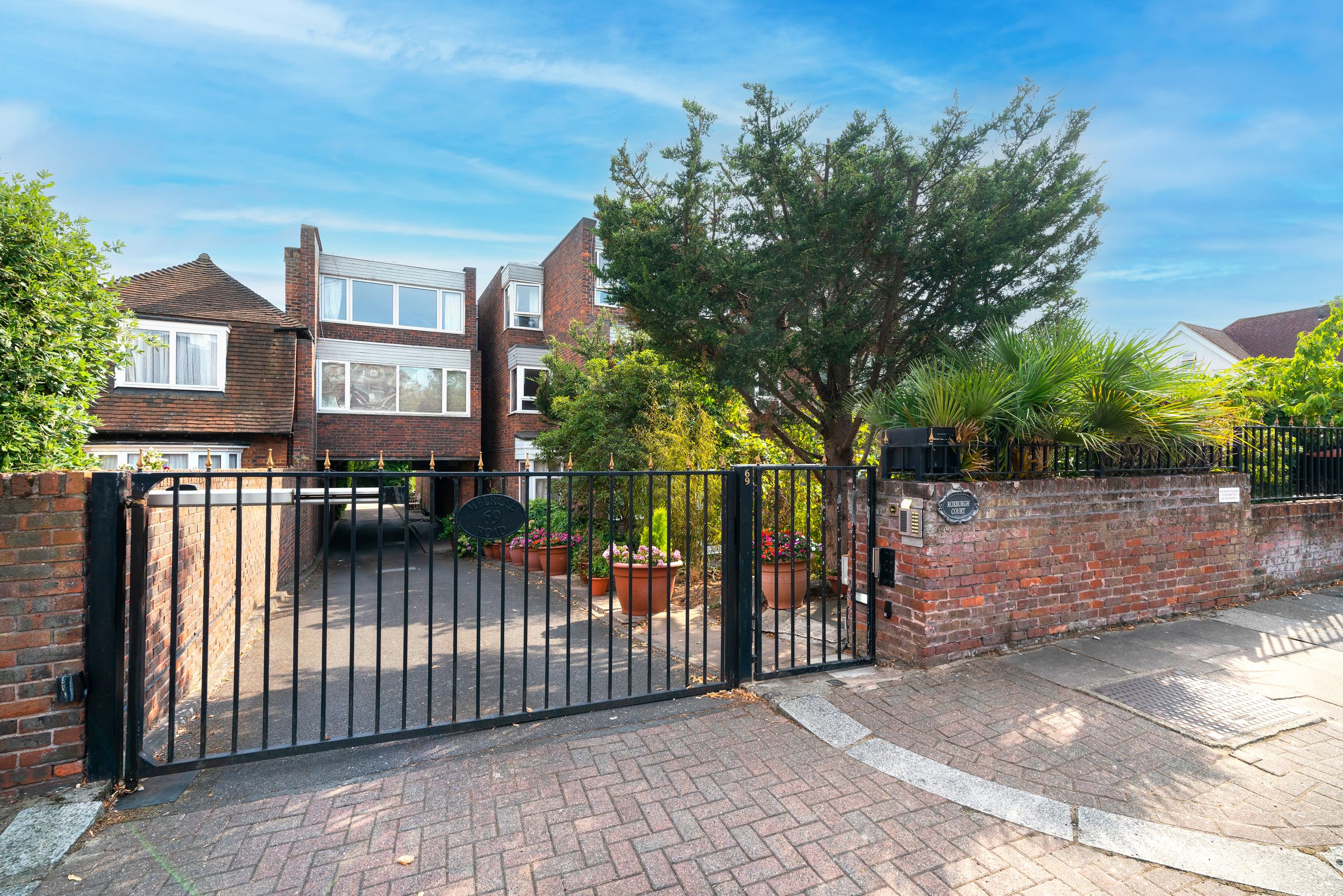 2 bed flat for sale in Melrose Road, Wandsworth, London SW18 Zoopla