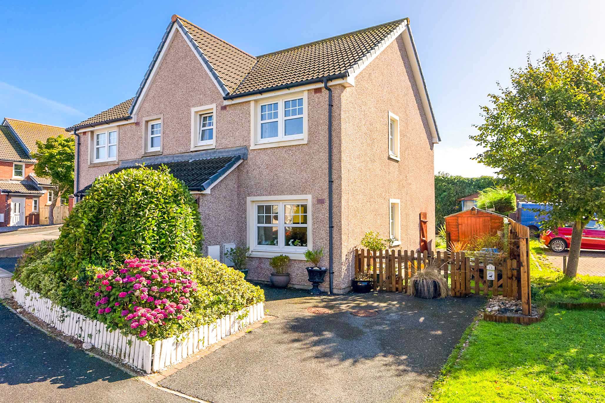 3 bed semidetached house for sale in 14, Y Vaarney Yiarg, Castletown