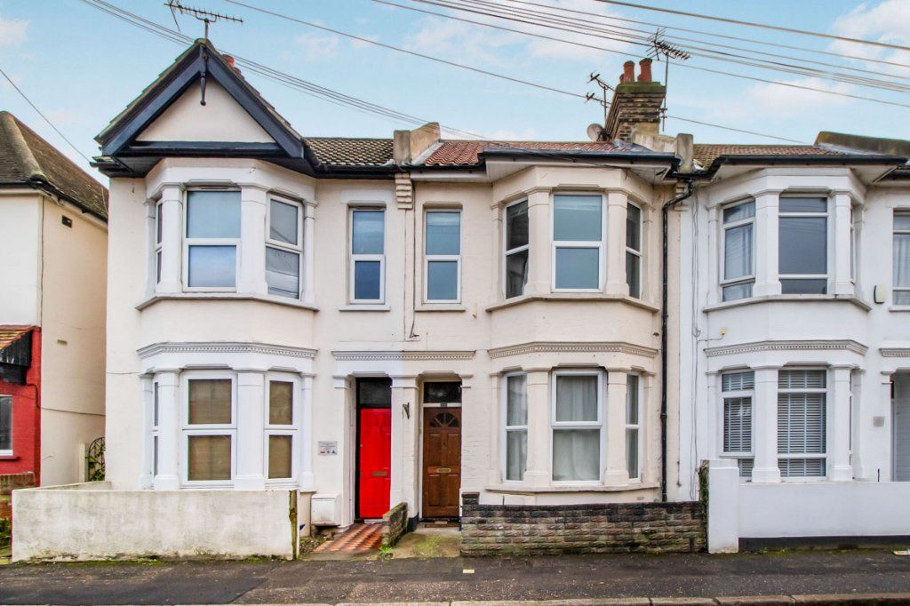 1 bed flat for sale in Beresford Road, SouthendOnSea, Essex SS1 Zoopla