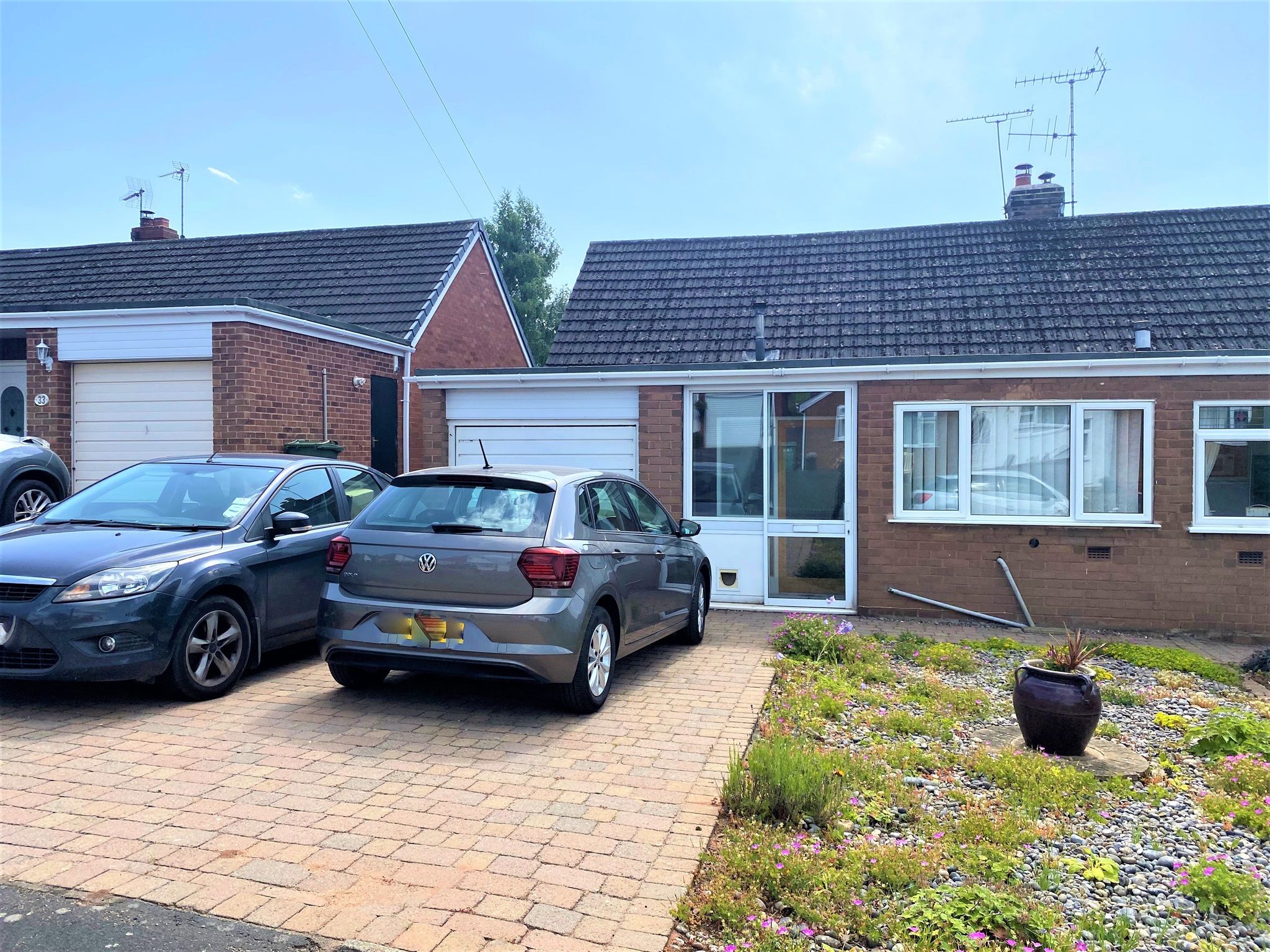 3 bed semidetached bungalow for sale in Coley Grove, Little Haywood, Stafford ST18 Zoopla