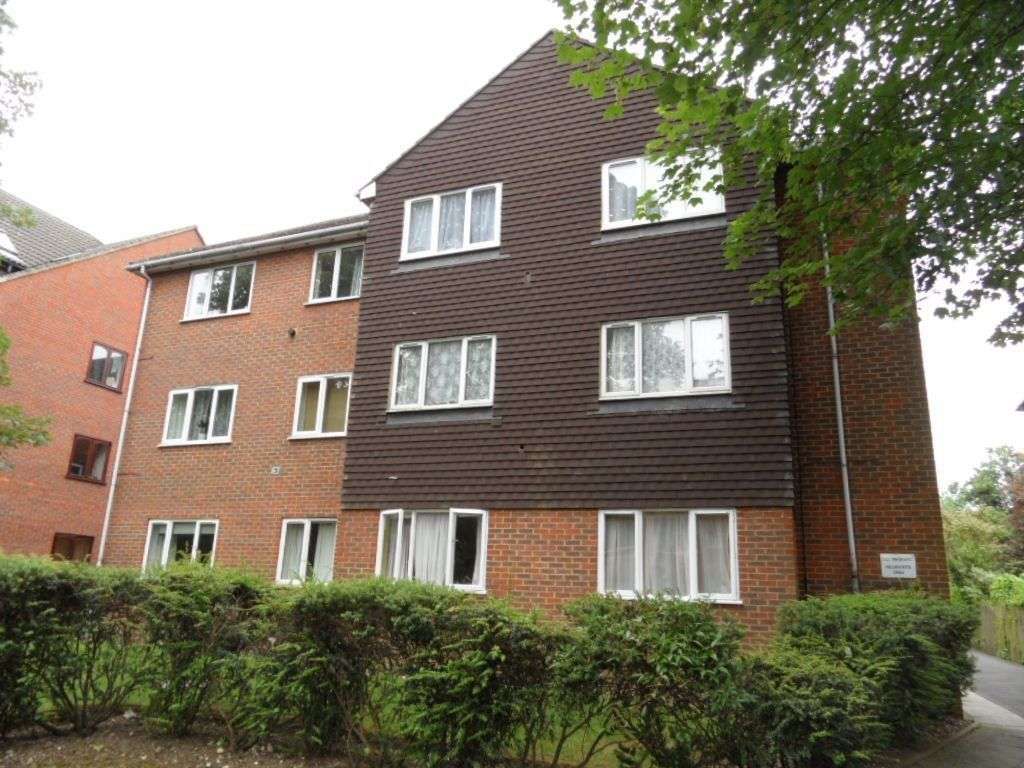 1 bed flat to rent in Grove Road, Sutton SM1 Zoopla