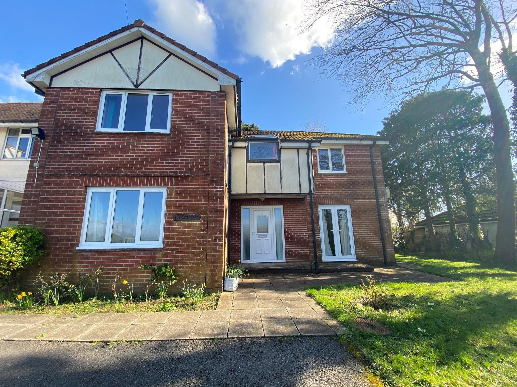 5 bed detached house to rent in Lancaster Gardens, Plymouth PL5 Zoopla