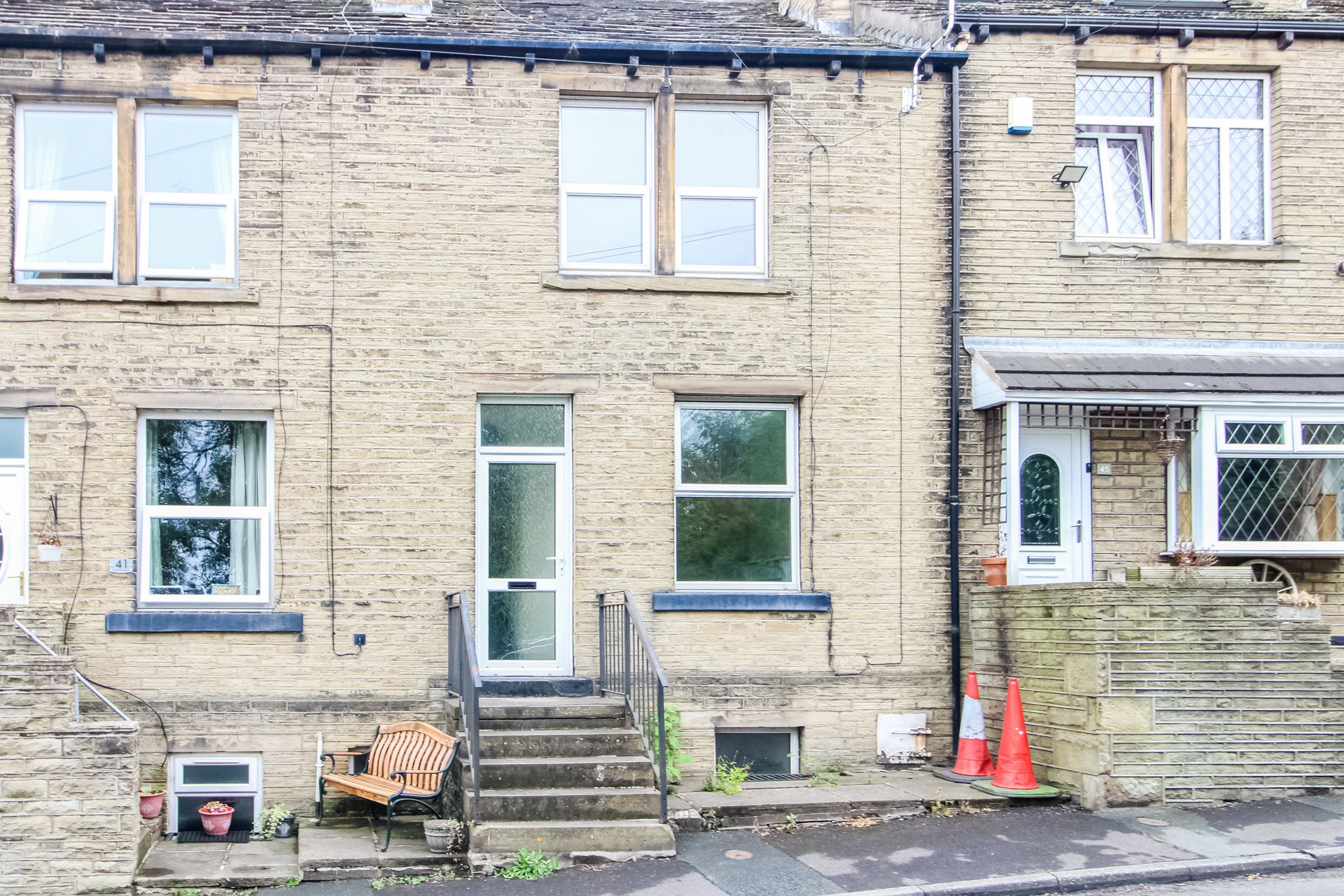 2 bed detached house to rent in Dalton Bank Road, Huddersfield HD5 Zoopla