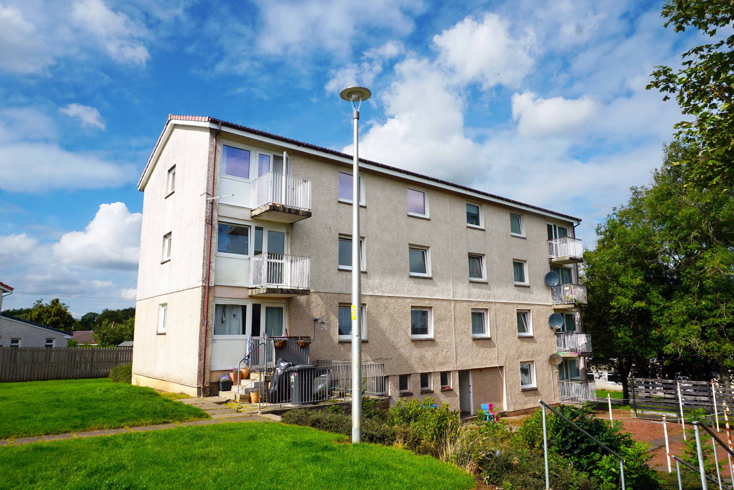 2 bed flat for sale in Franklin Place, Westwood, East Kilbride G75 Zoopla