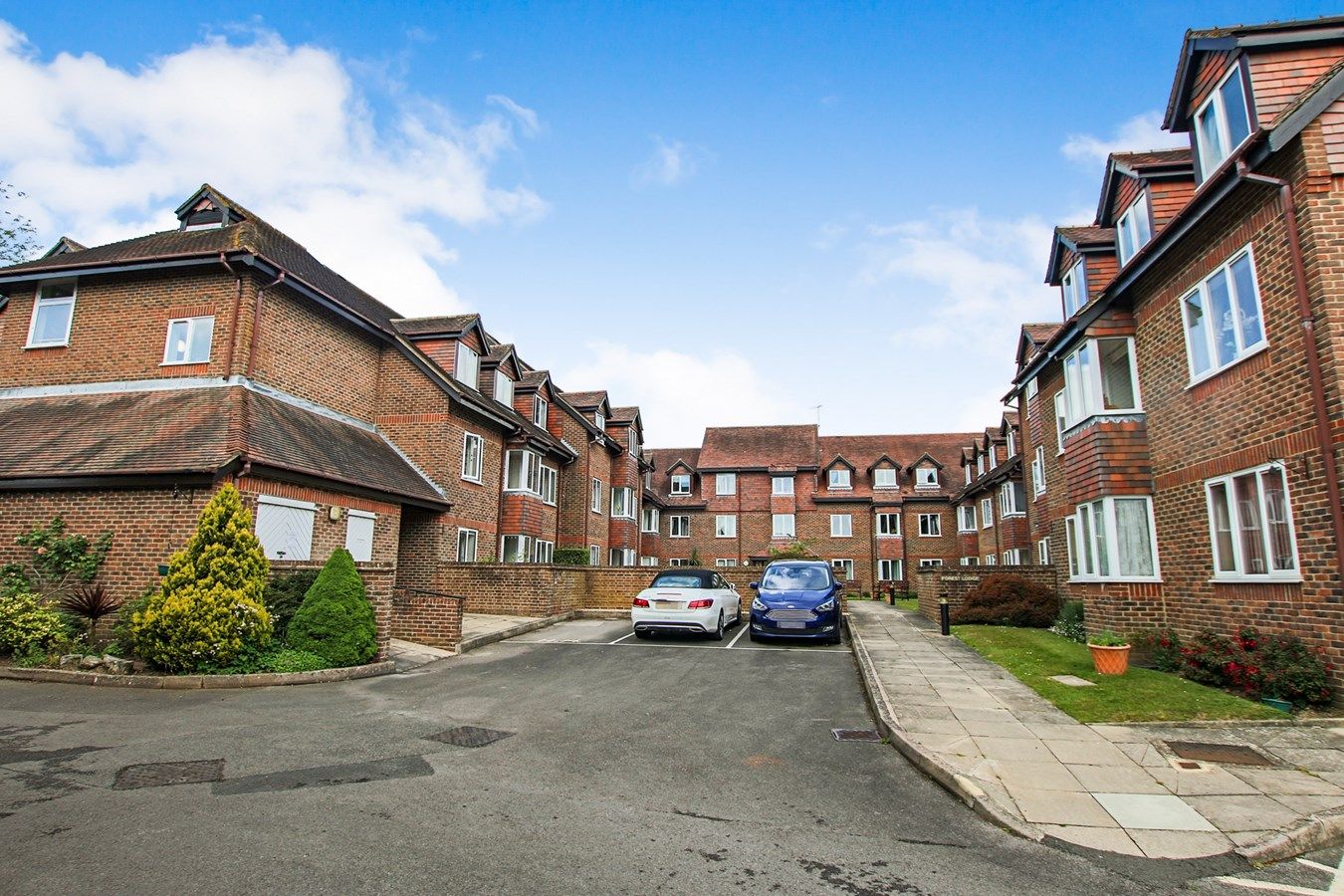 1 bed property for sale in Portland Road, East Grinstead RH19 Zoopla