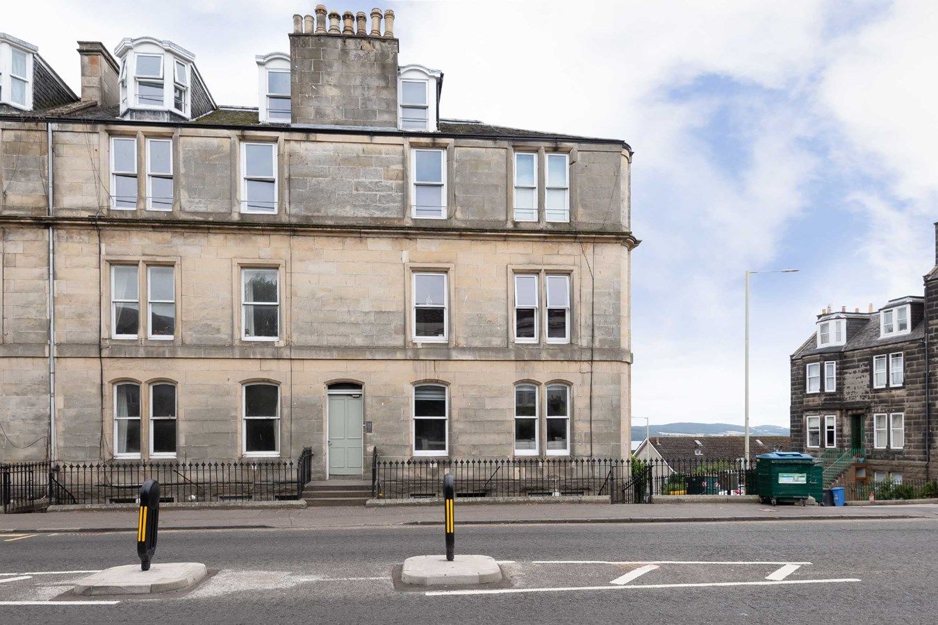 3 bed flat for sale in Perth Road, Dundee DD2 Zoopla