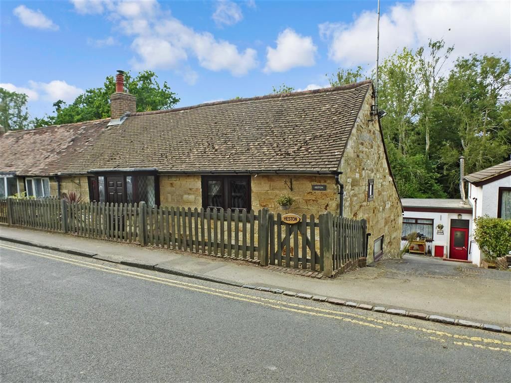 3 bed semidetached house for sale in Western Road, Crowborough, East