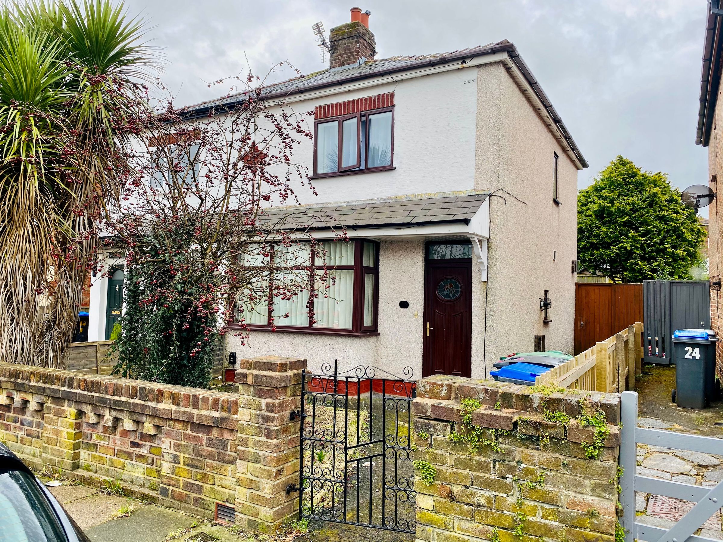 2 bed semidetached house for sale in Oregon Avenue, Blackpool FY3 Zoopla