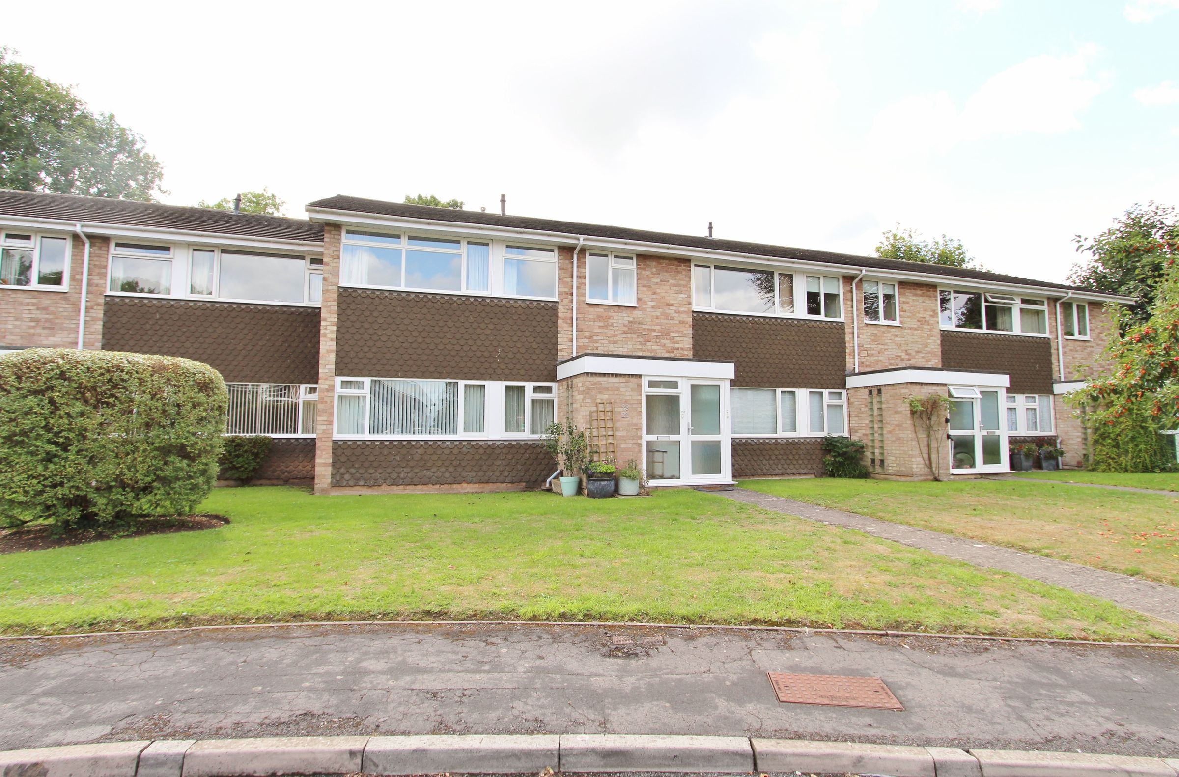 2 bed flat to rent in Dragons Hill Court, Keynsham, Bristol BS31 Zoopla