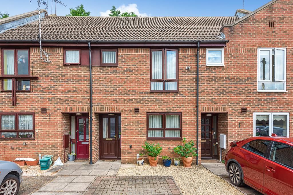 Warwick Row Aylesbury HP20  