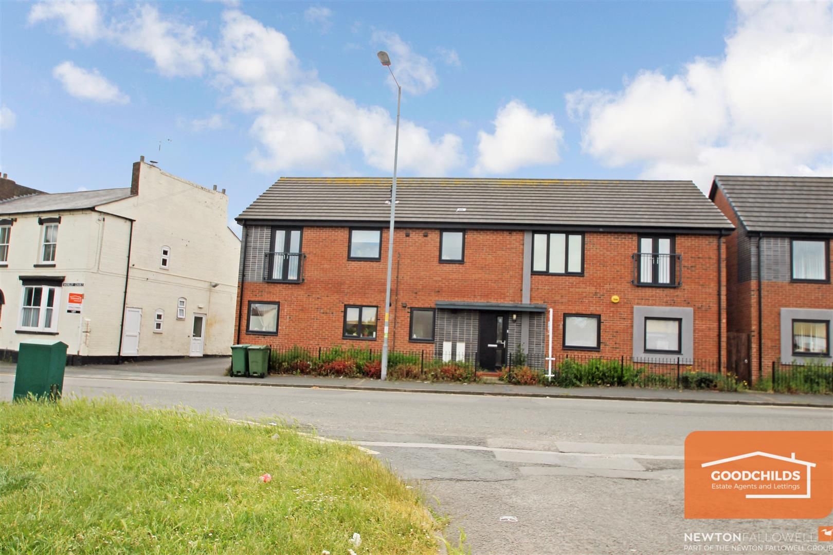 2 bed flat to rent in Shorley Court, Allens Lane, Pelsall WS3 Zoopla