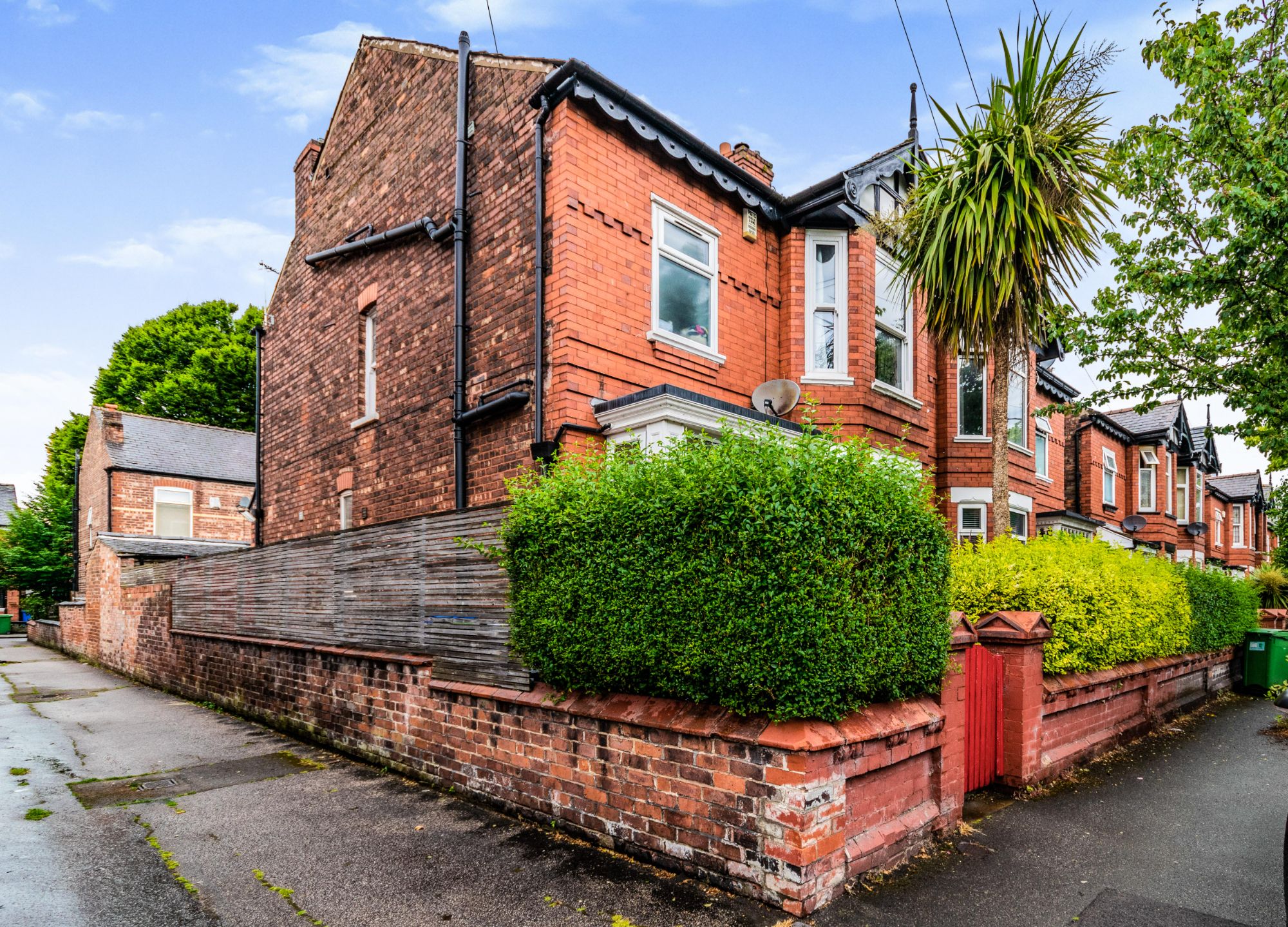 4 bed semidetached house for sale in Morland Road, Old Trafford