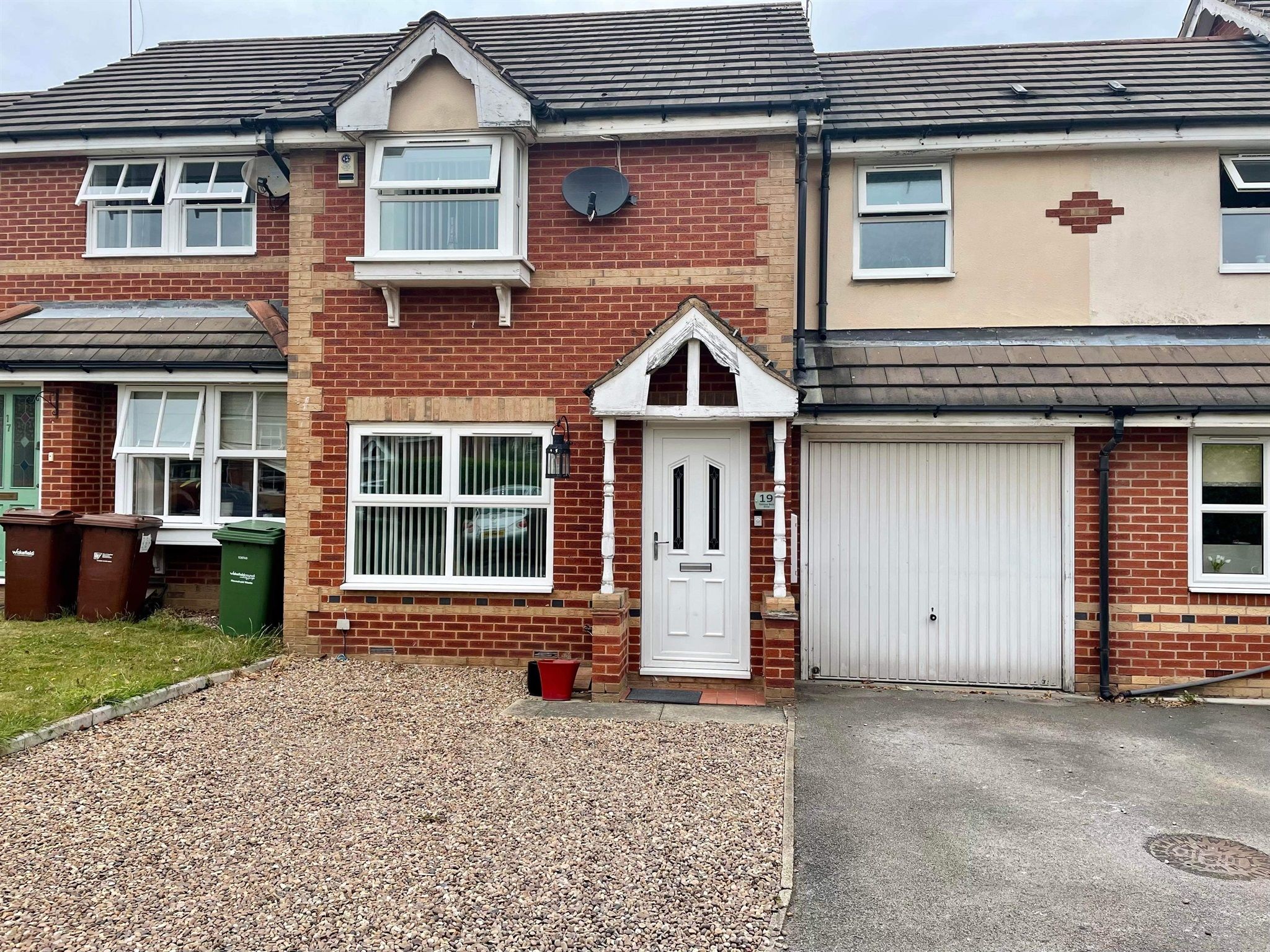 3 bed town house for sale in Penrose Beck Drive, Ackworth, Pontefract