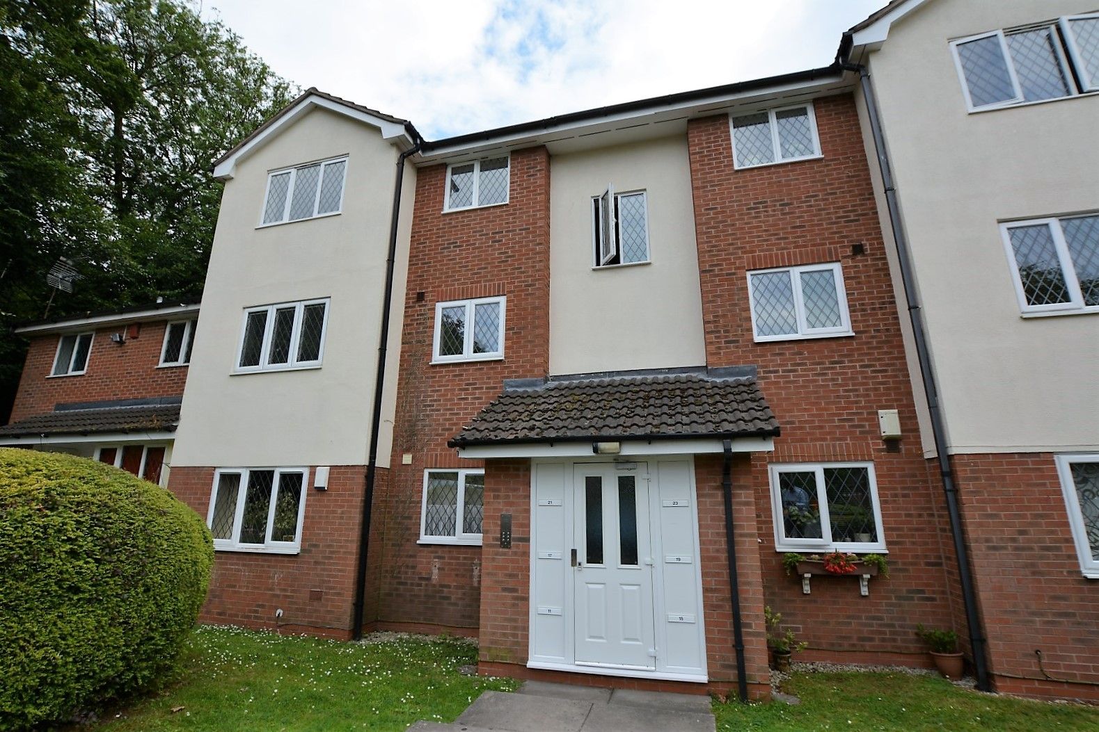 Claremont Mews, Wolverhampton, West Midlands WV3  