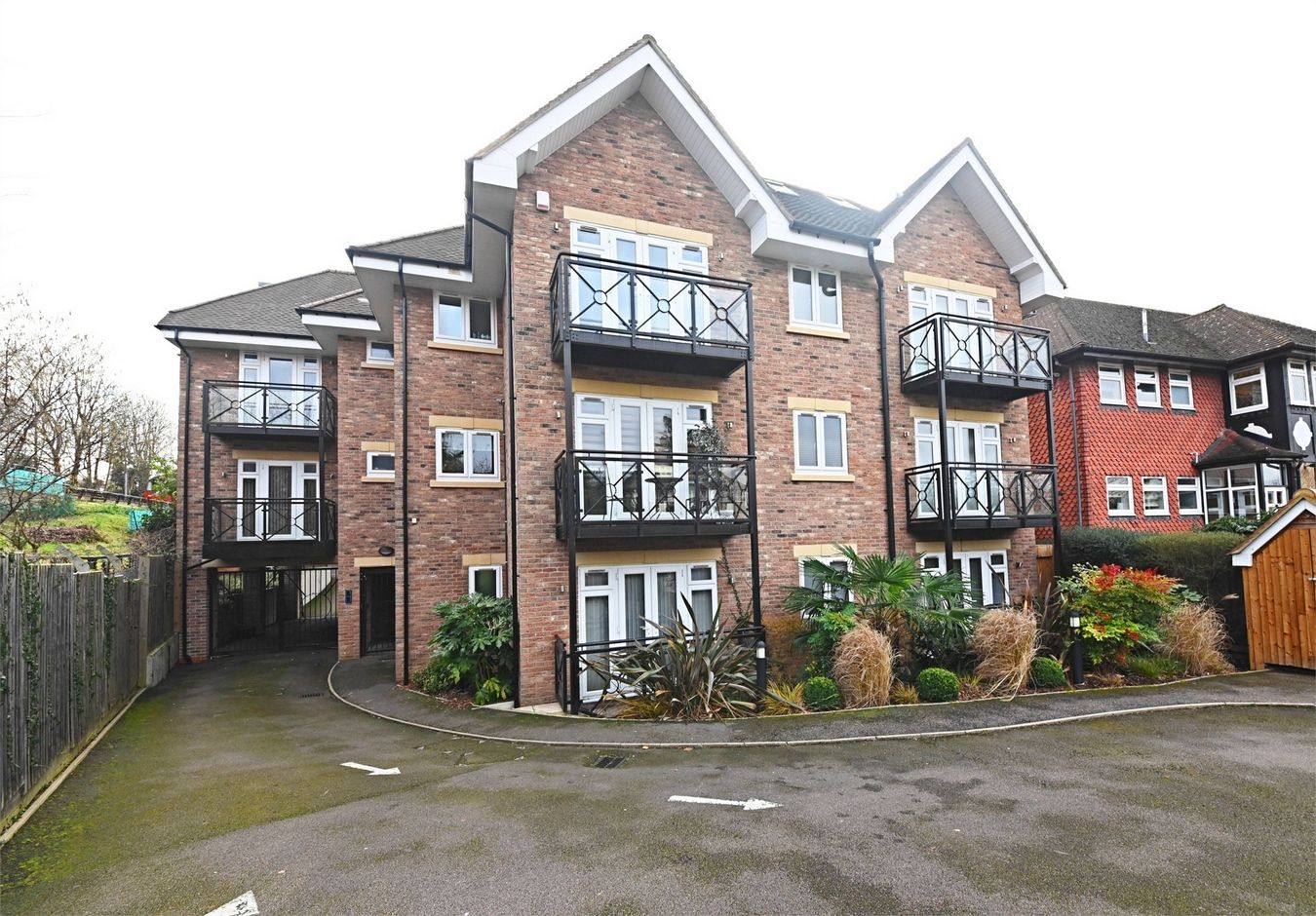 Minerva Court, 47 Holden Road, Woodside Park N12  