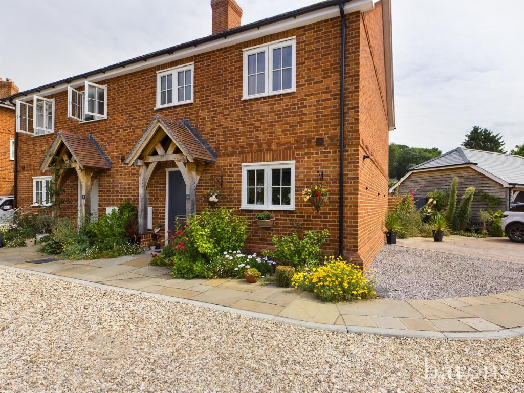 3 bed semidetached house for sale in Sherborne St John, Basingstoke