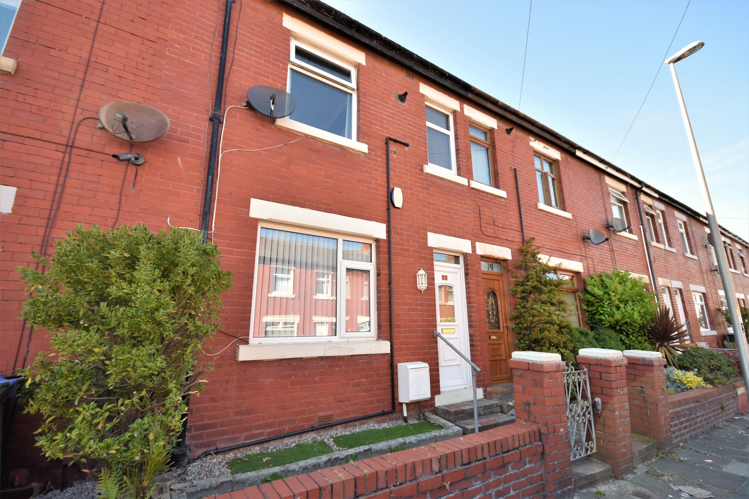 3 bed terraced house for sale in Sharow Grove, Blackpool FY1 Zoopla