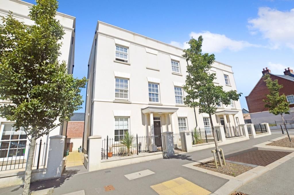 5 bed semidetached house for sale in Dorado Street, Sherford, Plymouth