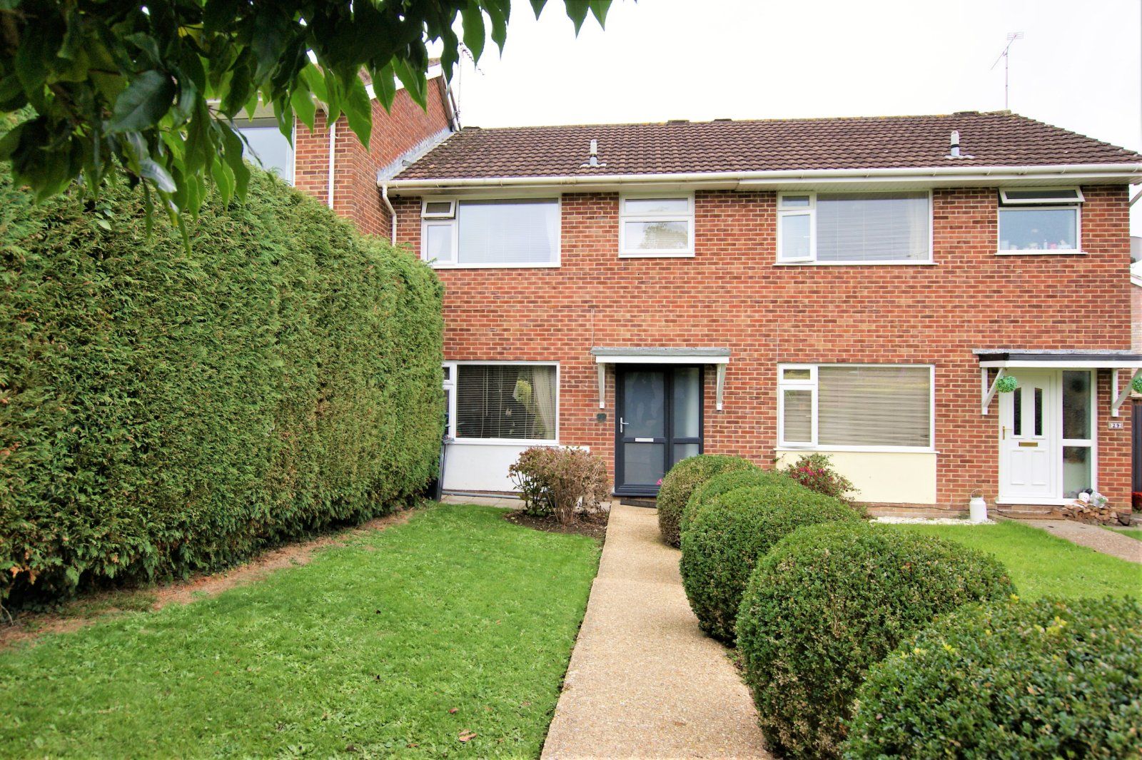 4 bed terraced house for sale in Jubilee Road, Corfe Mullen, Wimborne