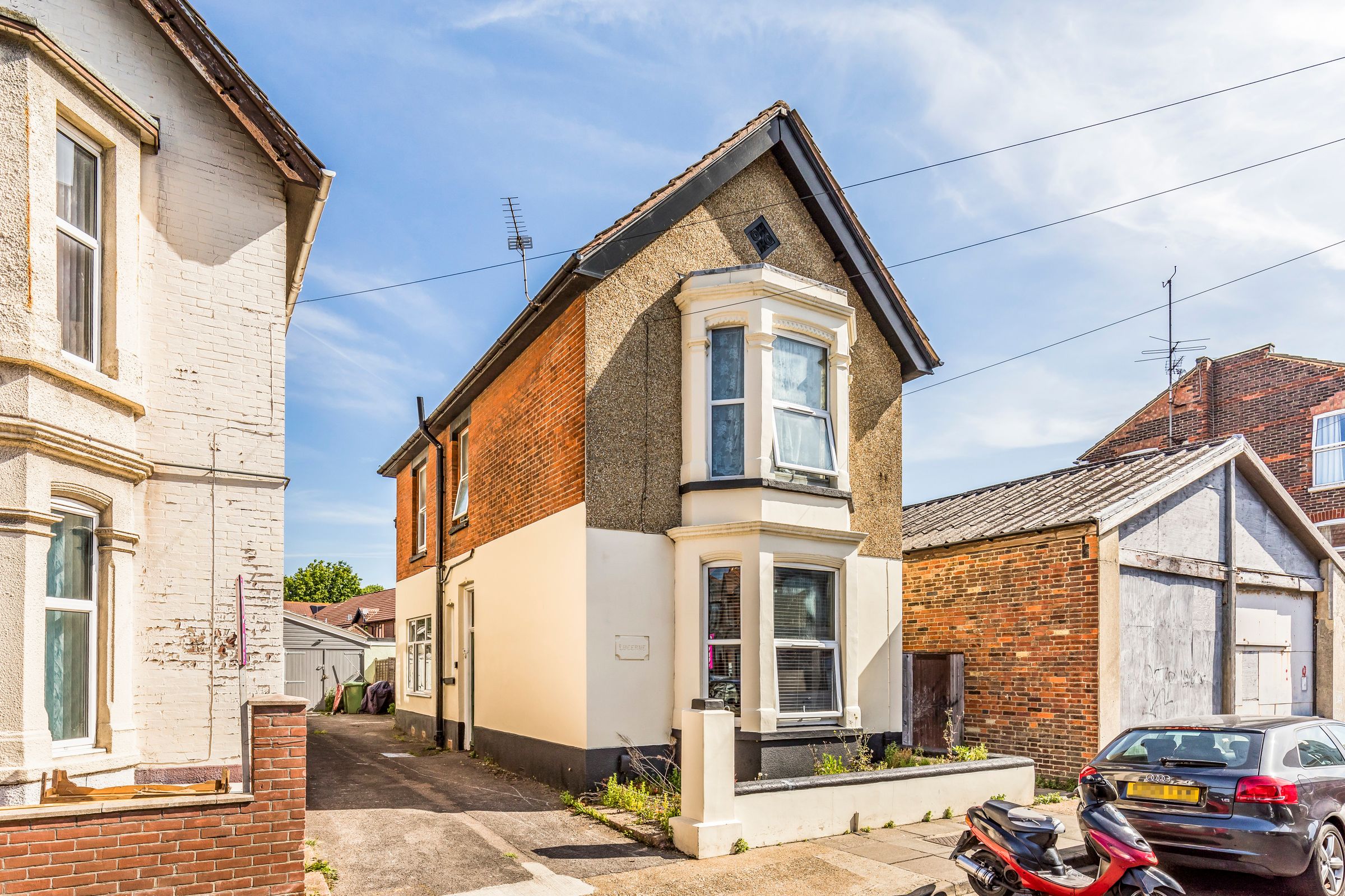 2 bed flat for sale in Angerstein Road, Portsmouth PO2 Zoopla