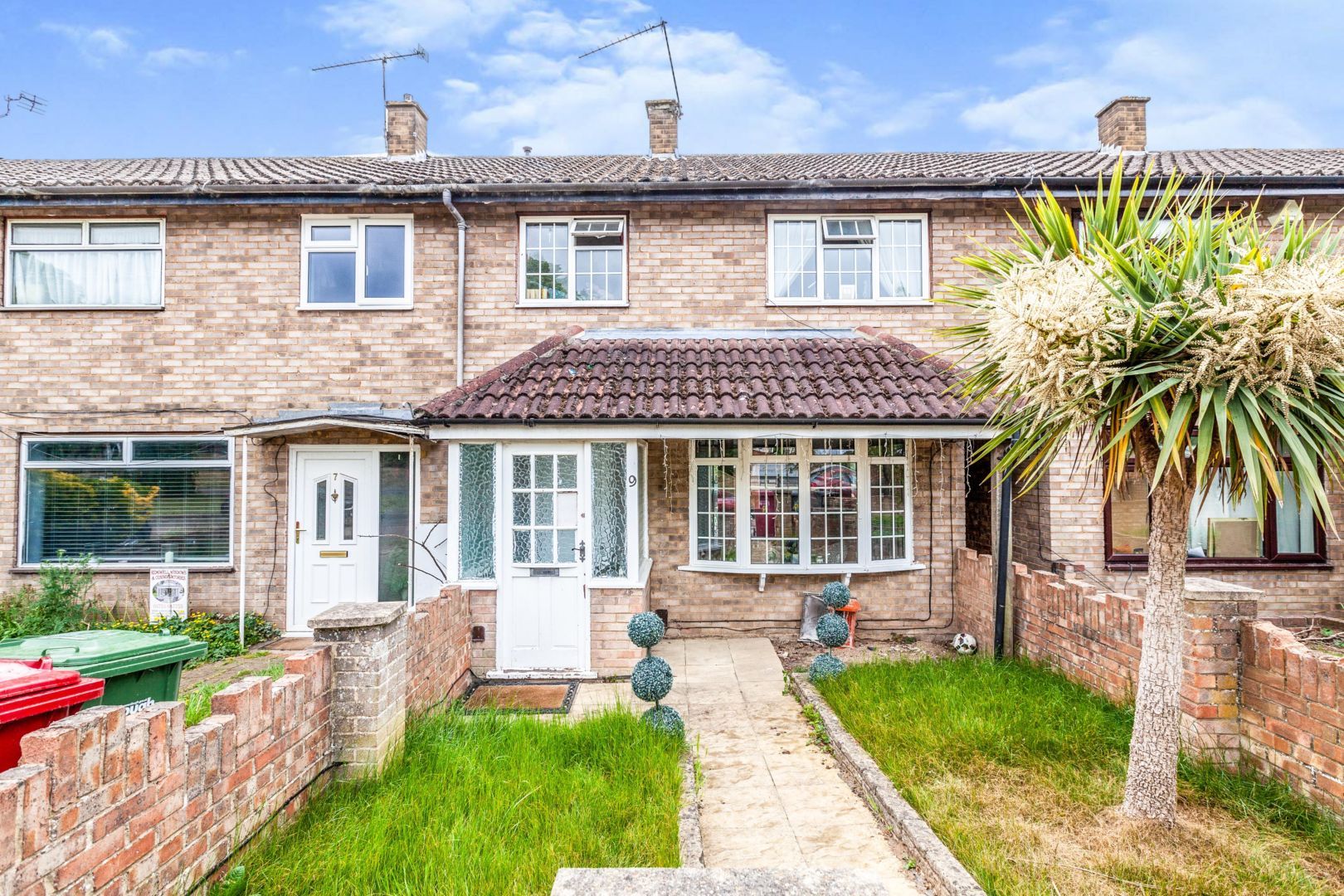 3 bed terraced house for sale in Coverdale Way, Slough SL2 Zoopla
