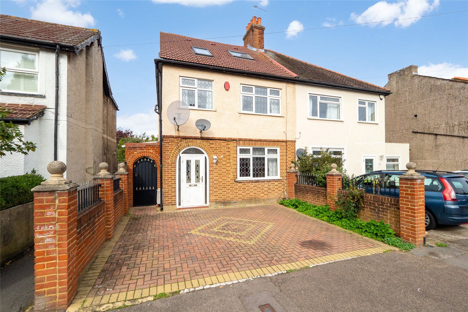 5 bed semidetached house for sale in Beauchamp Road, Sutton, Surrey