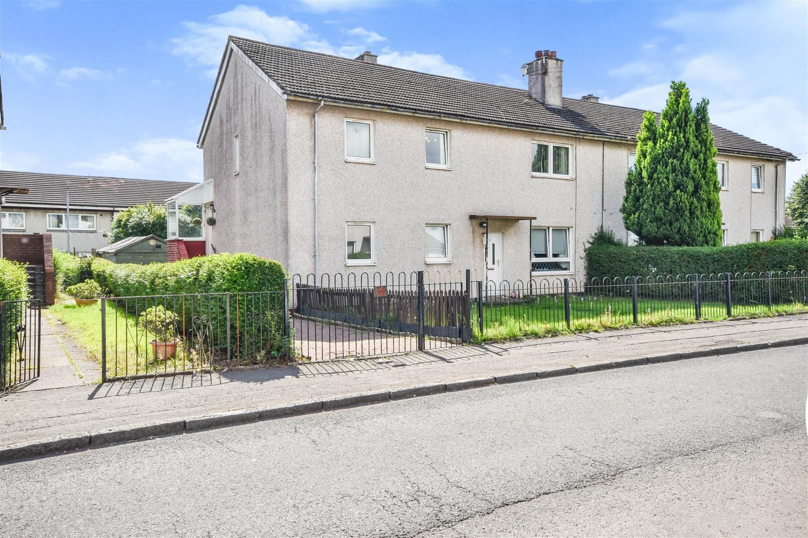 3 bed flat for sale in Braes Avenue, Clydebank G81 Zoopla