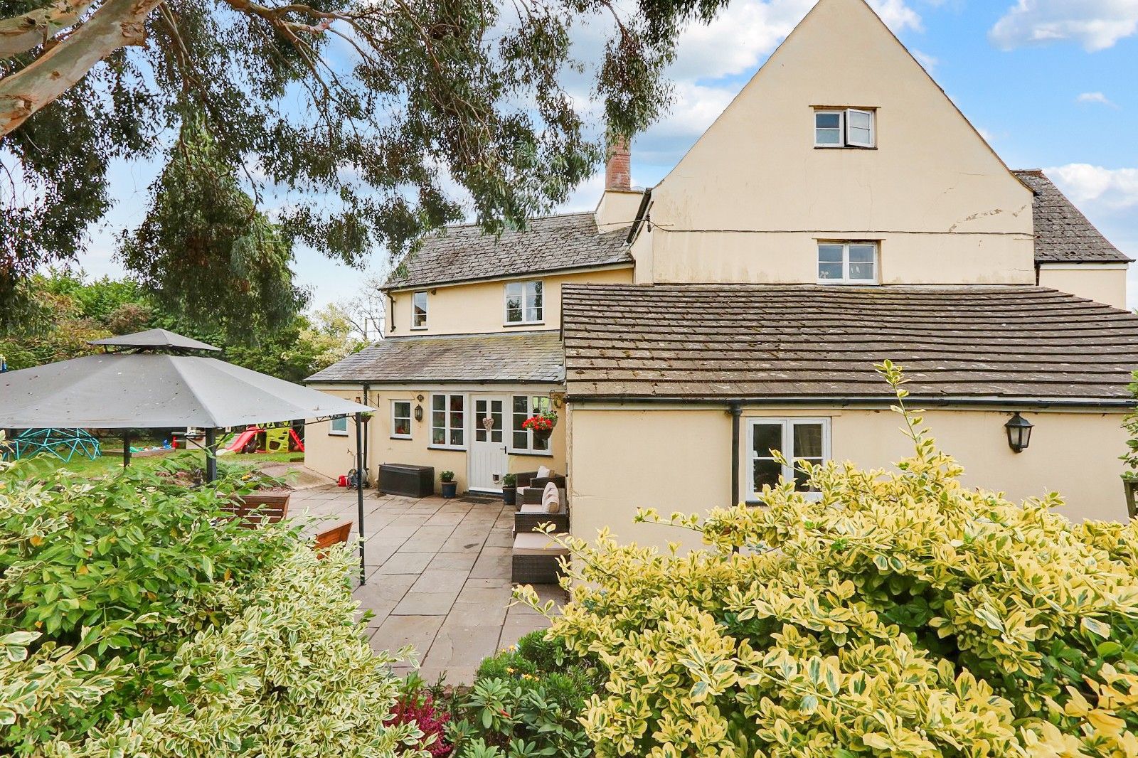 5 bed detached house for sale in Main Road, Woolaston, Lydney