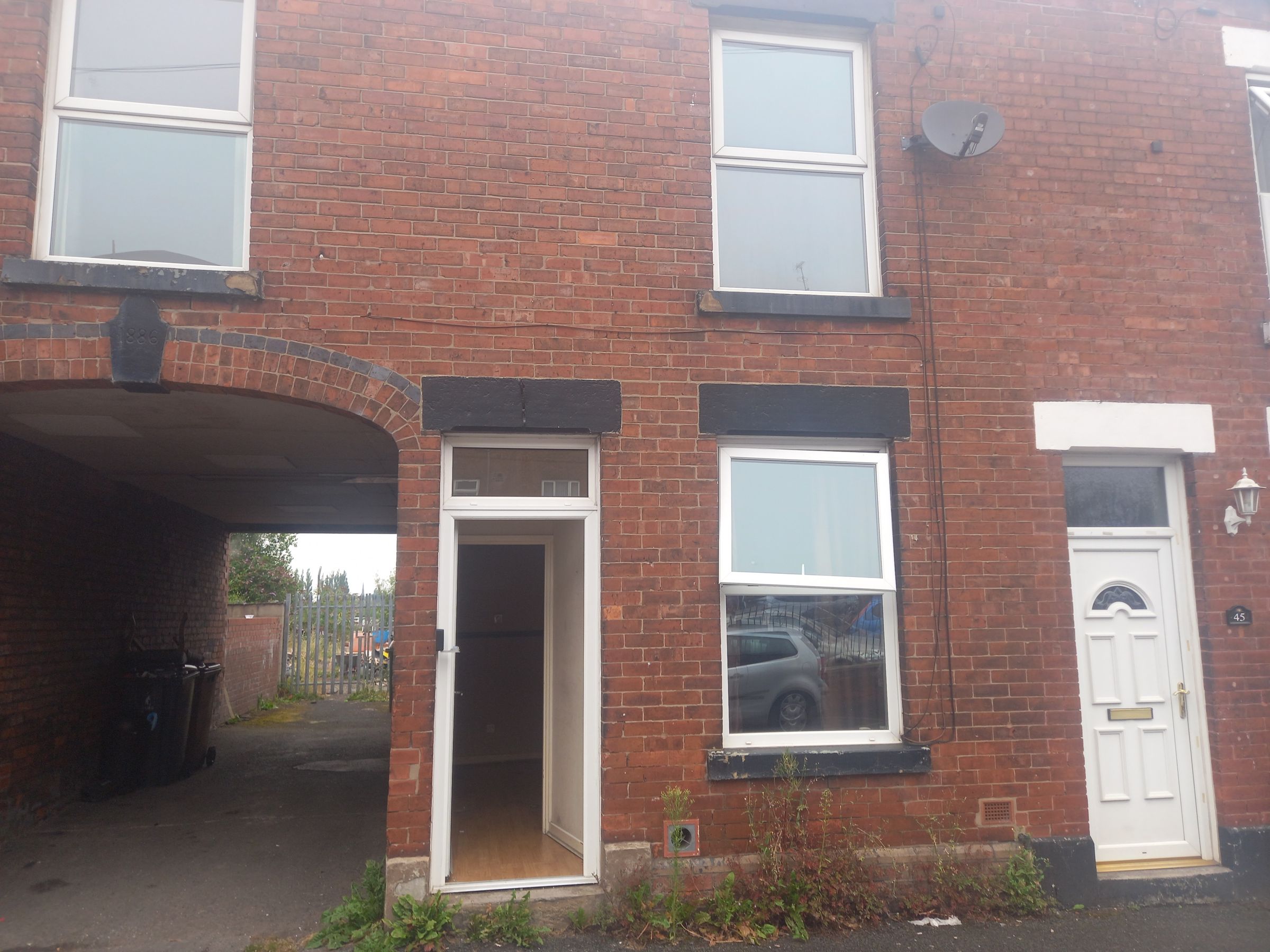 3 bed terraced house for sale in Robinson Street, Stalybridge SK15 Zoopla