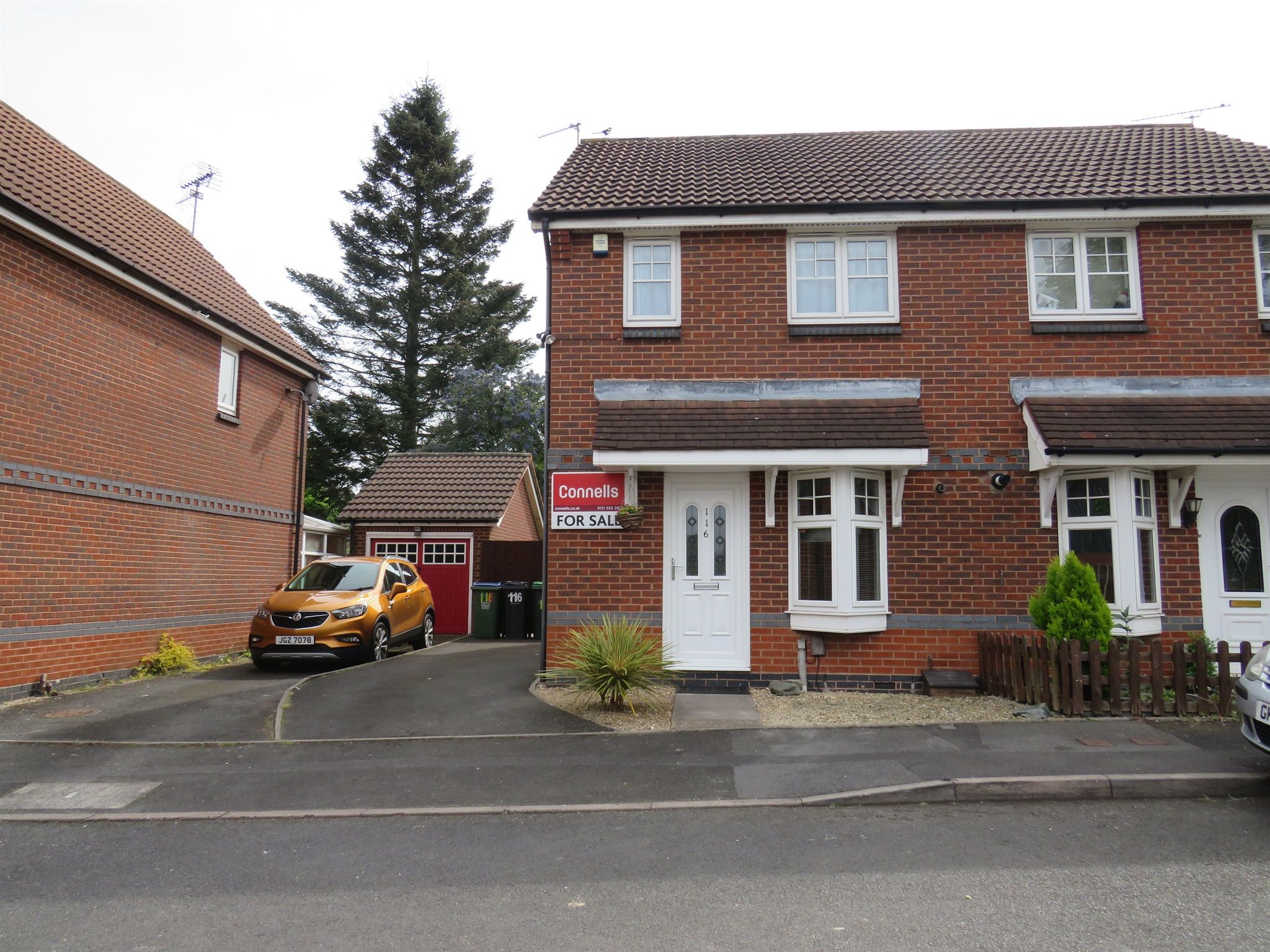 2 bed semidetached house to rent in Vicarage Street, Oldbury B68 Zoopla